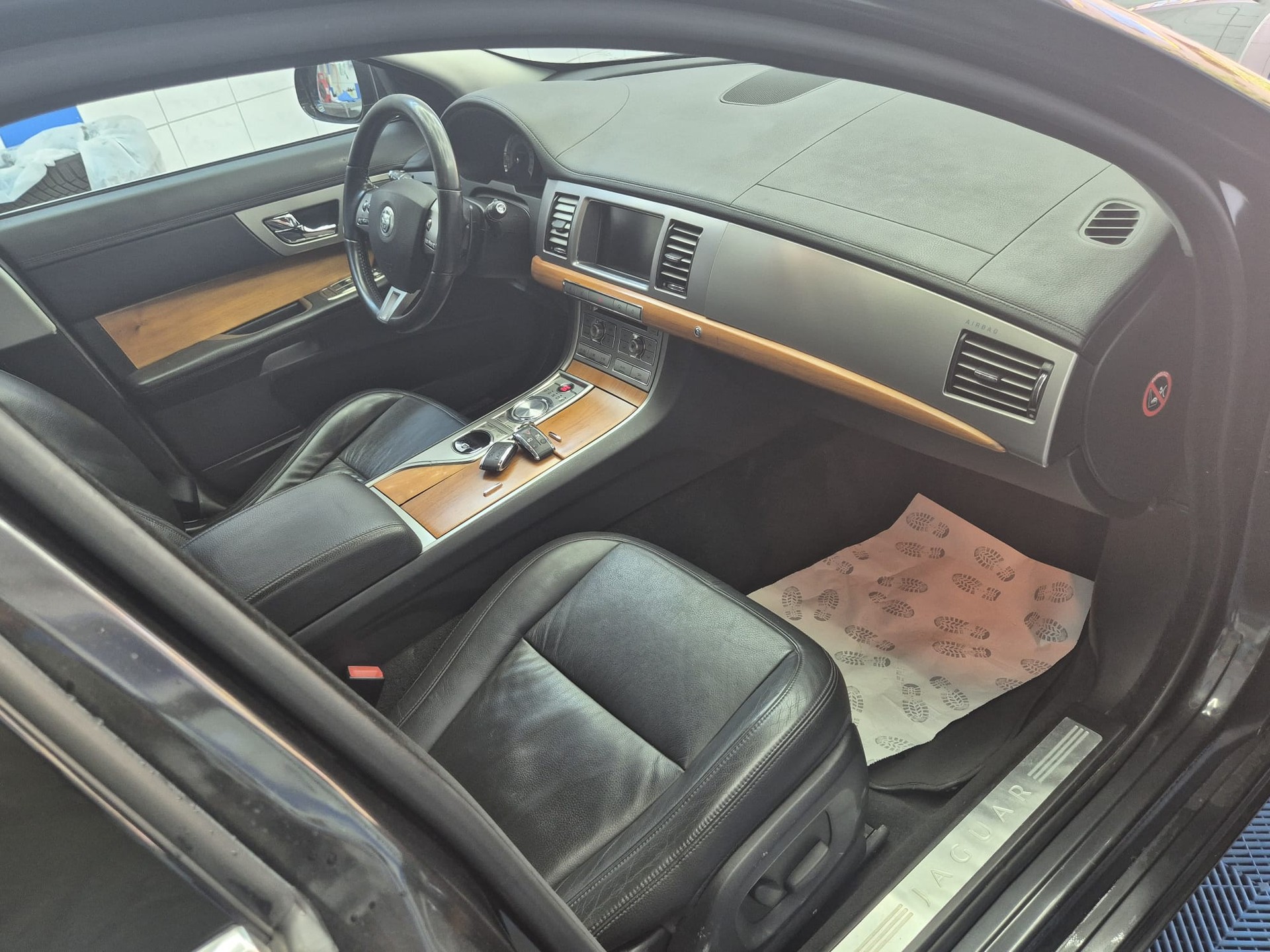 JAGUAR 3.0 Diesel-image-9