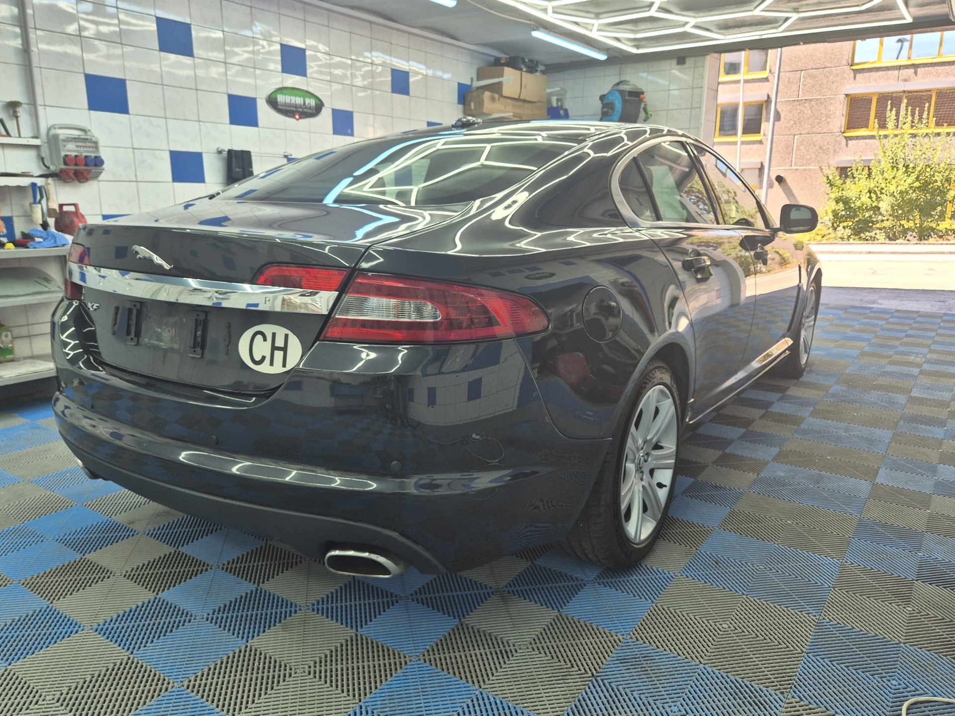 JAGUAR 3.0 Diesel-image-3