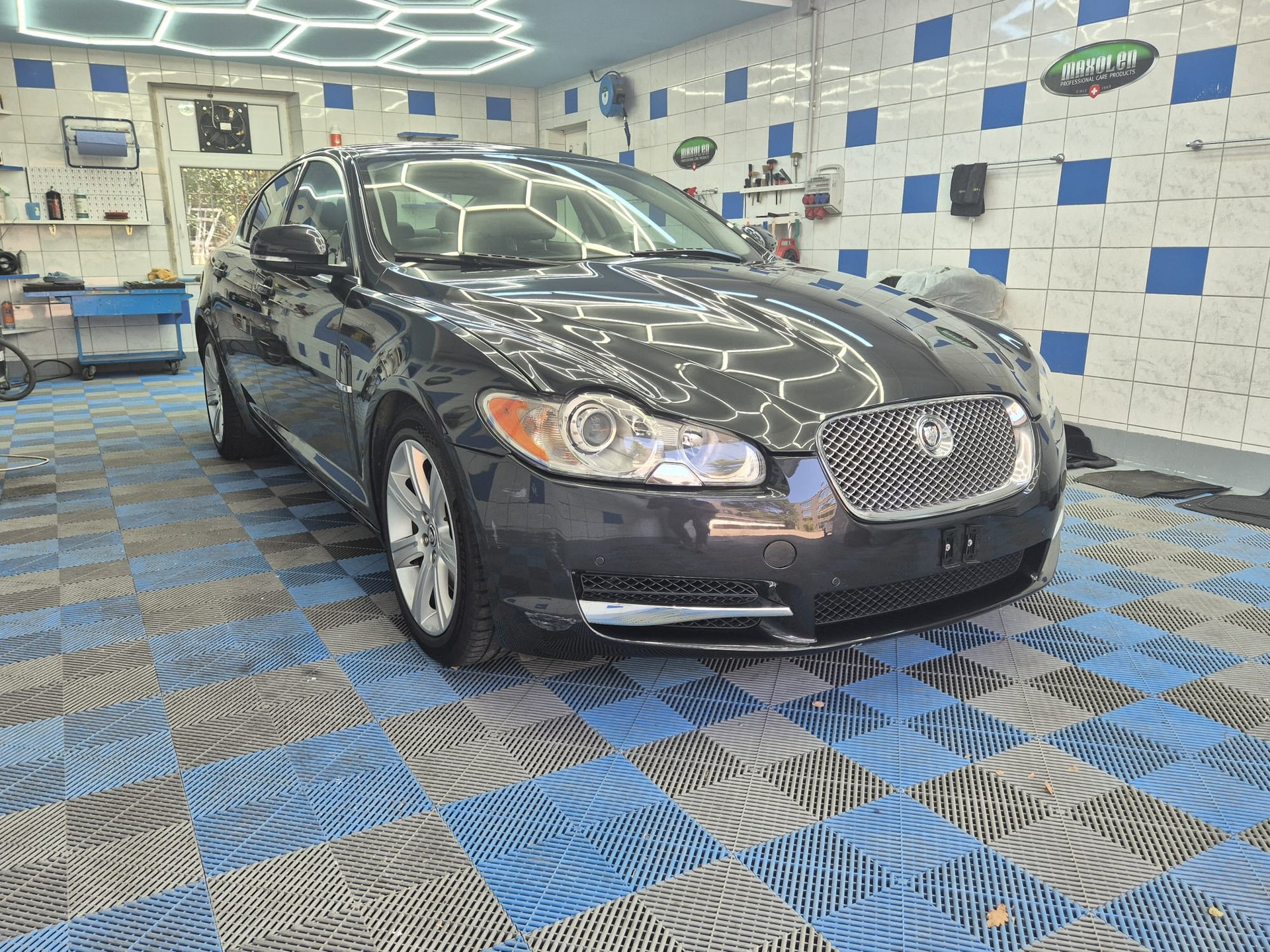 JAGUAR 3.0 Diesel-image-1