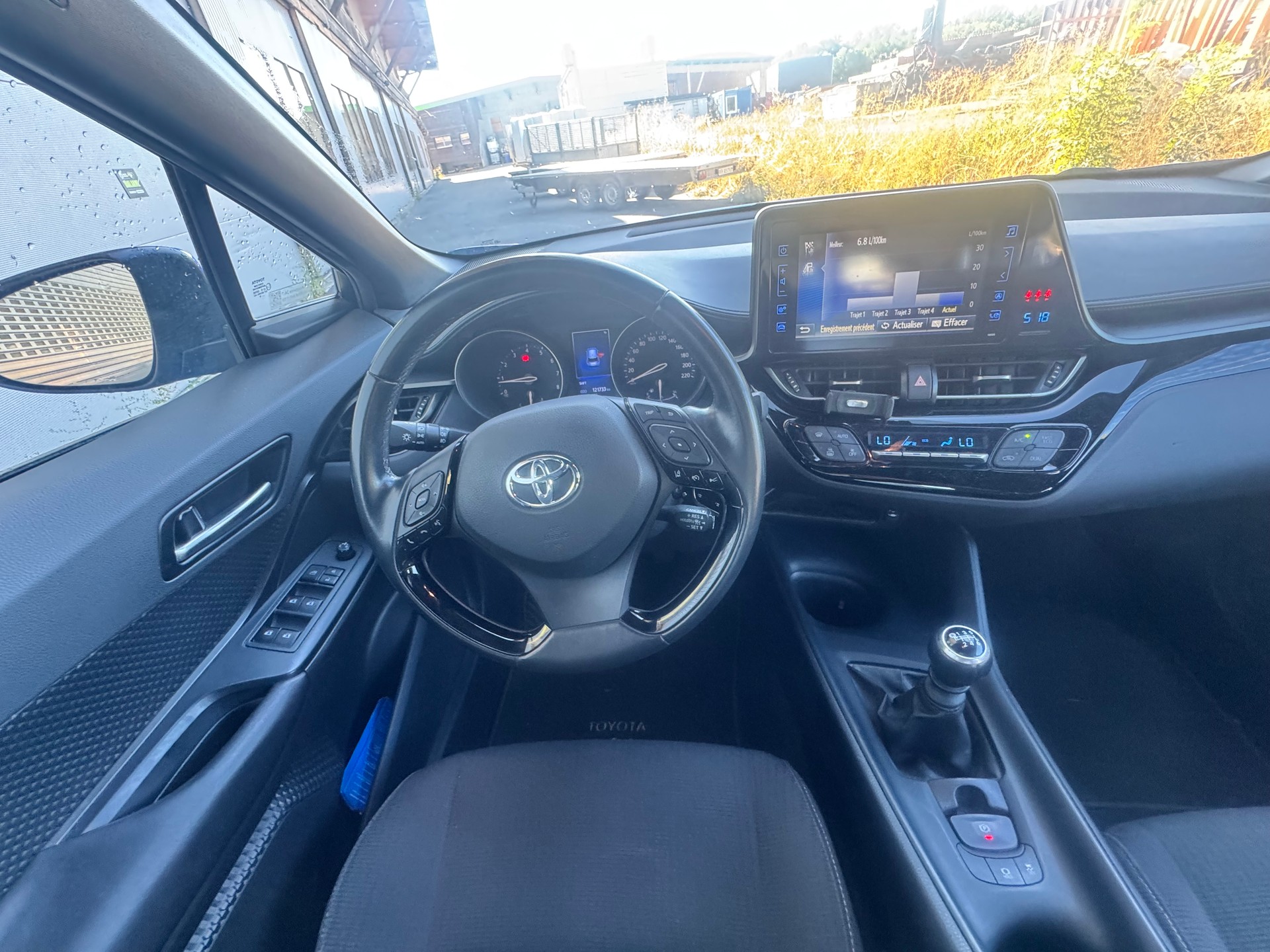 TOYOTA C-HR 1.2 Turbo Comfort-image-5