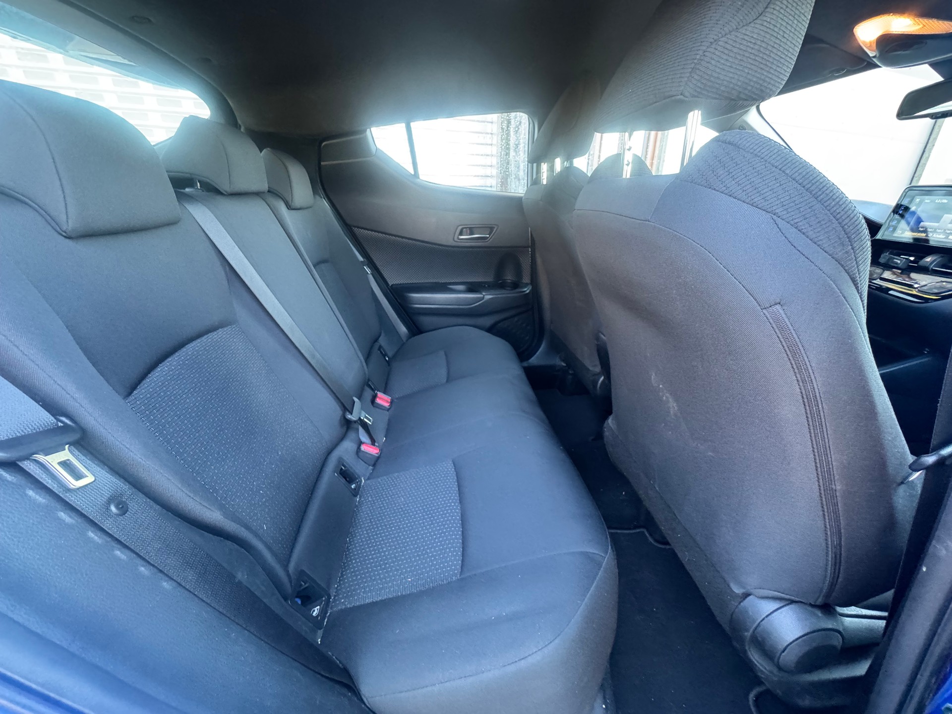 TOYOTA C-HR 1.2 Turbo Comfort-image-11