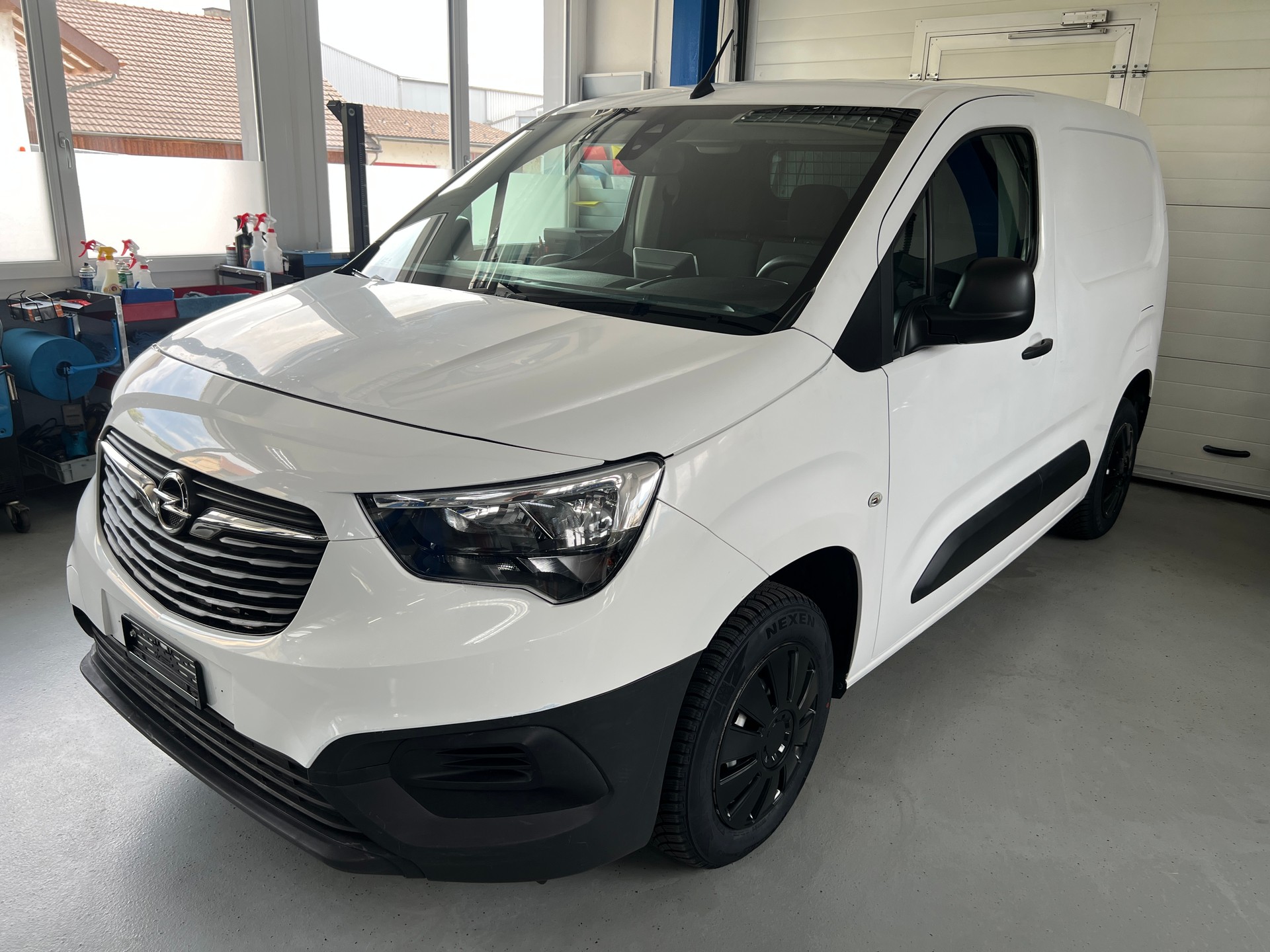 OPEL Combo 1.2 Benzin-image-0