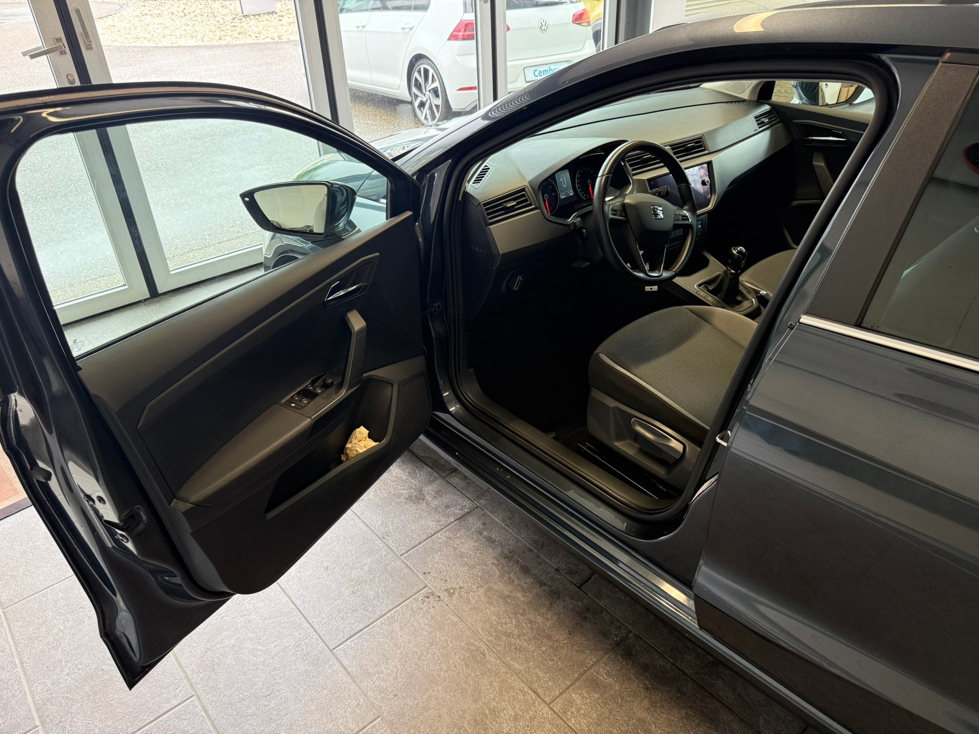 SEAT Ibiza 1.0 EcoTSI Style-image-11