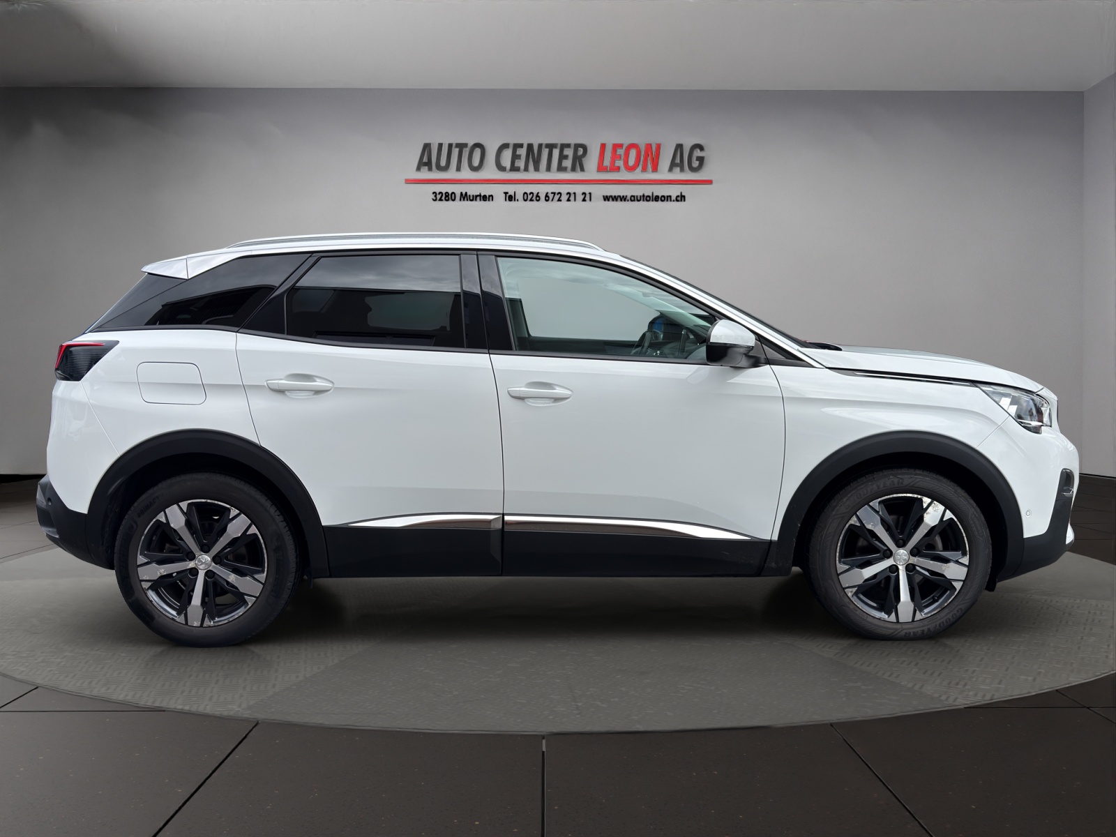 PEUGEOT 3008 1.2 PureTech Active EAT-image-6