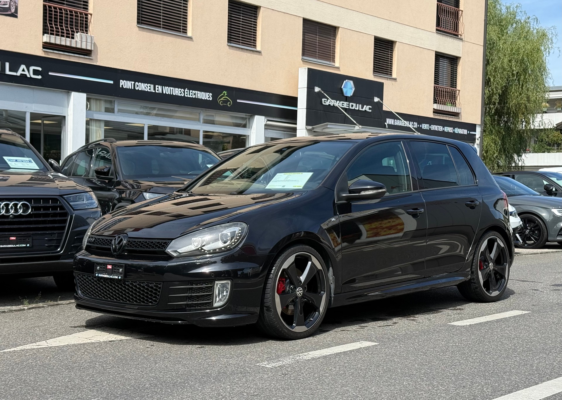 VW Golf 2.0 TSI GTI Edition 35-image-0