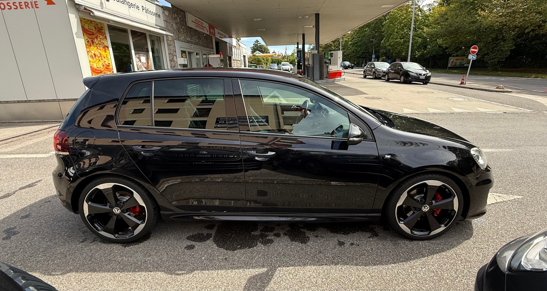 VW Golf 2.0 TSI GTI Edition 35-image-3