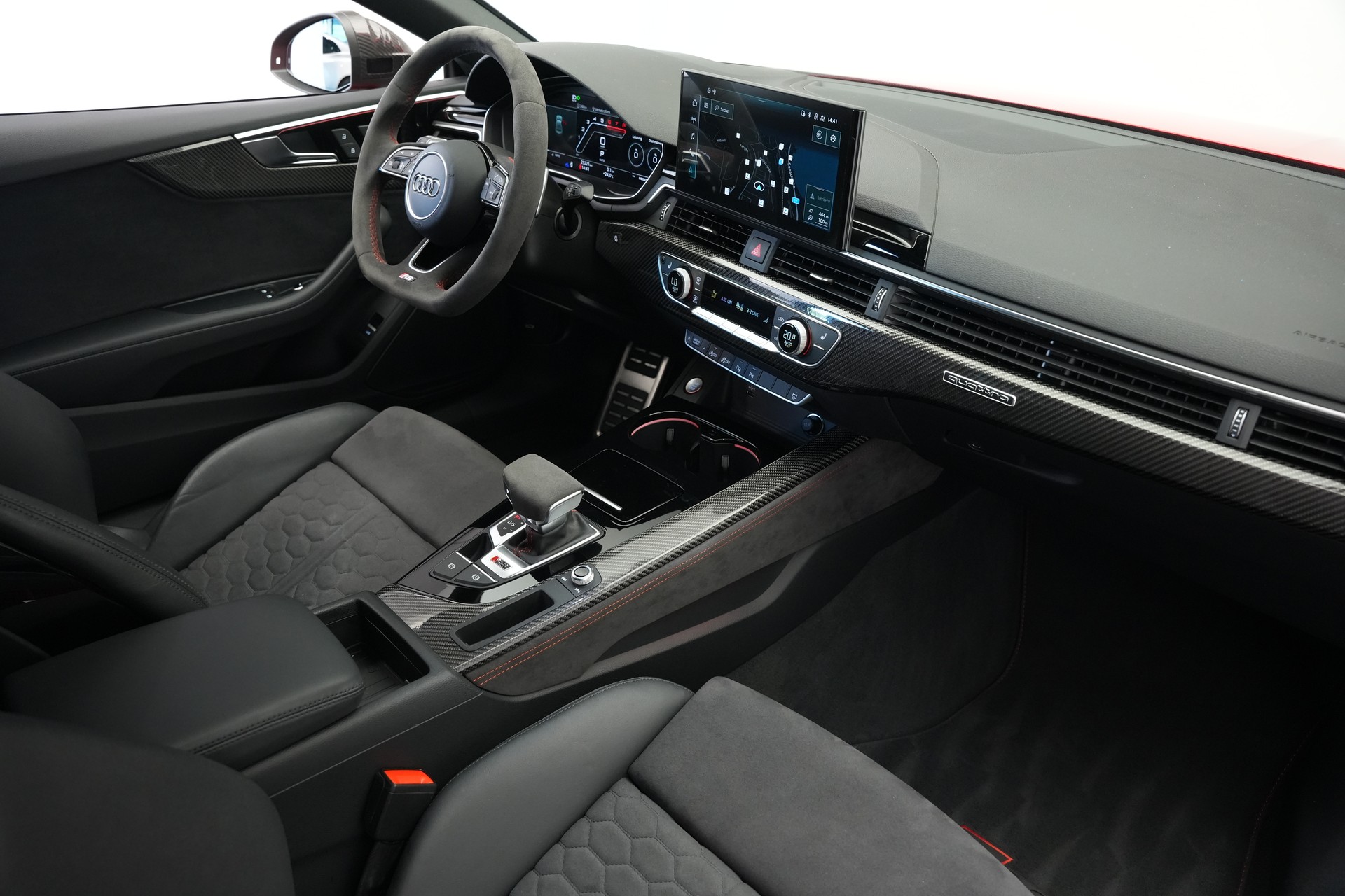 AUDI RS5 Coupé 2.9 TFSI quattro tiptronic *Competition Plus* *Carbon Paket*-image-11