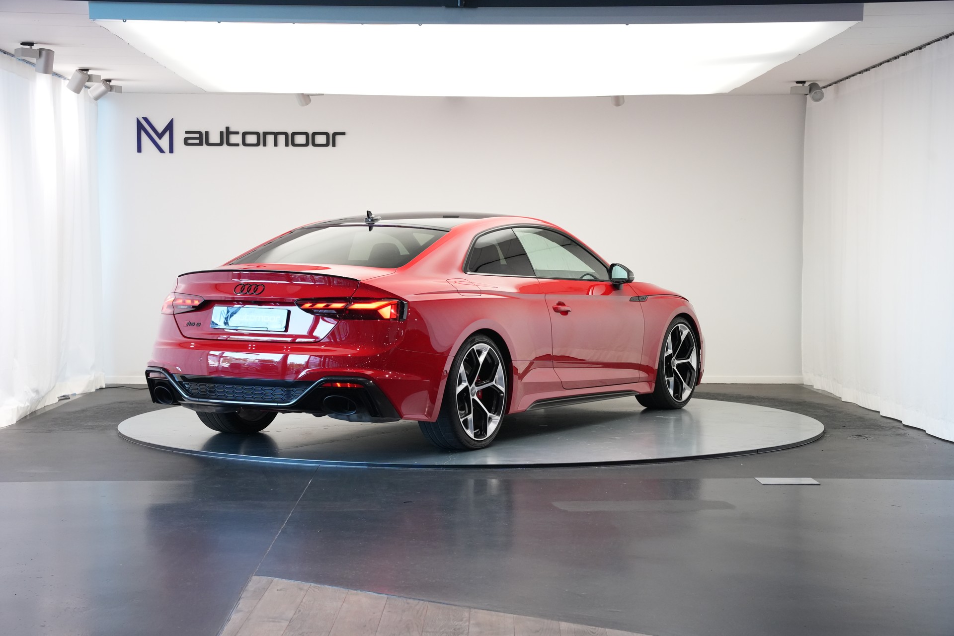 AUDI RS5 Coupé 2.9 TFSI quattro tiptronic *Competition Plus* *Carbon Paket*-image-4
