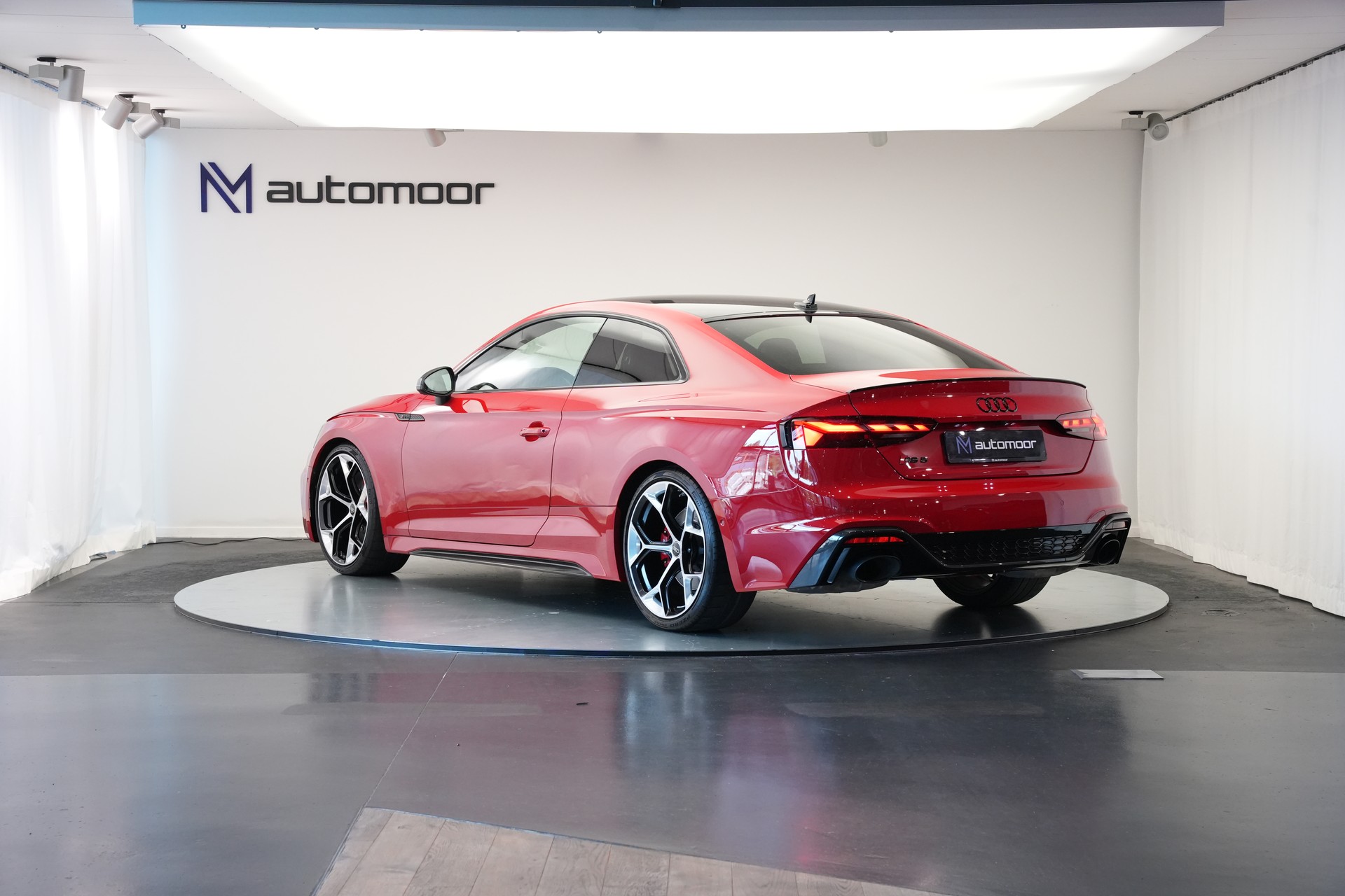 AUDI RS5 Coupé 2.9 TFSI quattro tiptronic *Competition Plus* *Carbon Paket*-image-6
