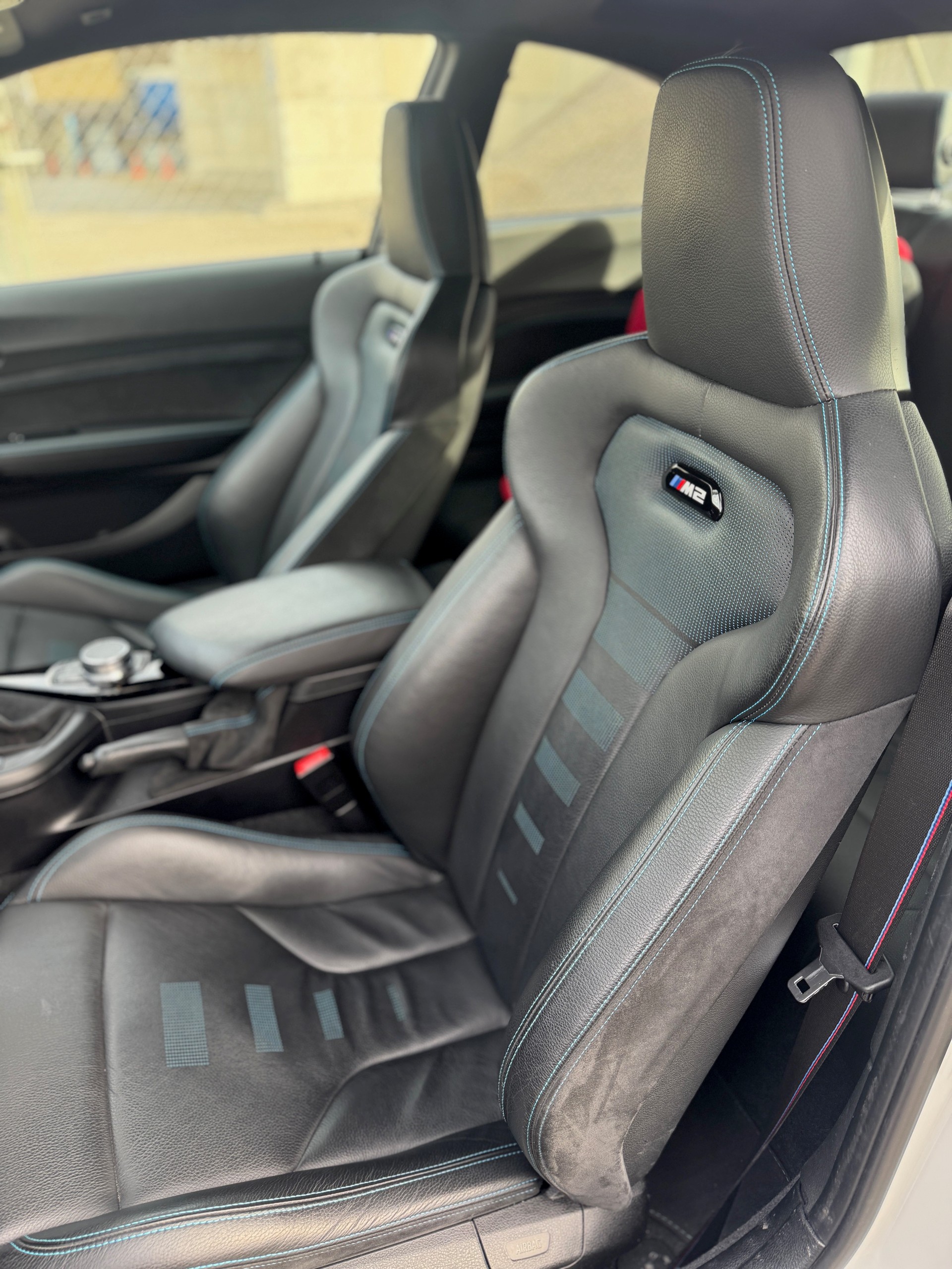 BMW M2 Competition-image-4