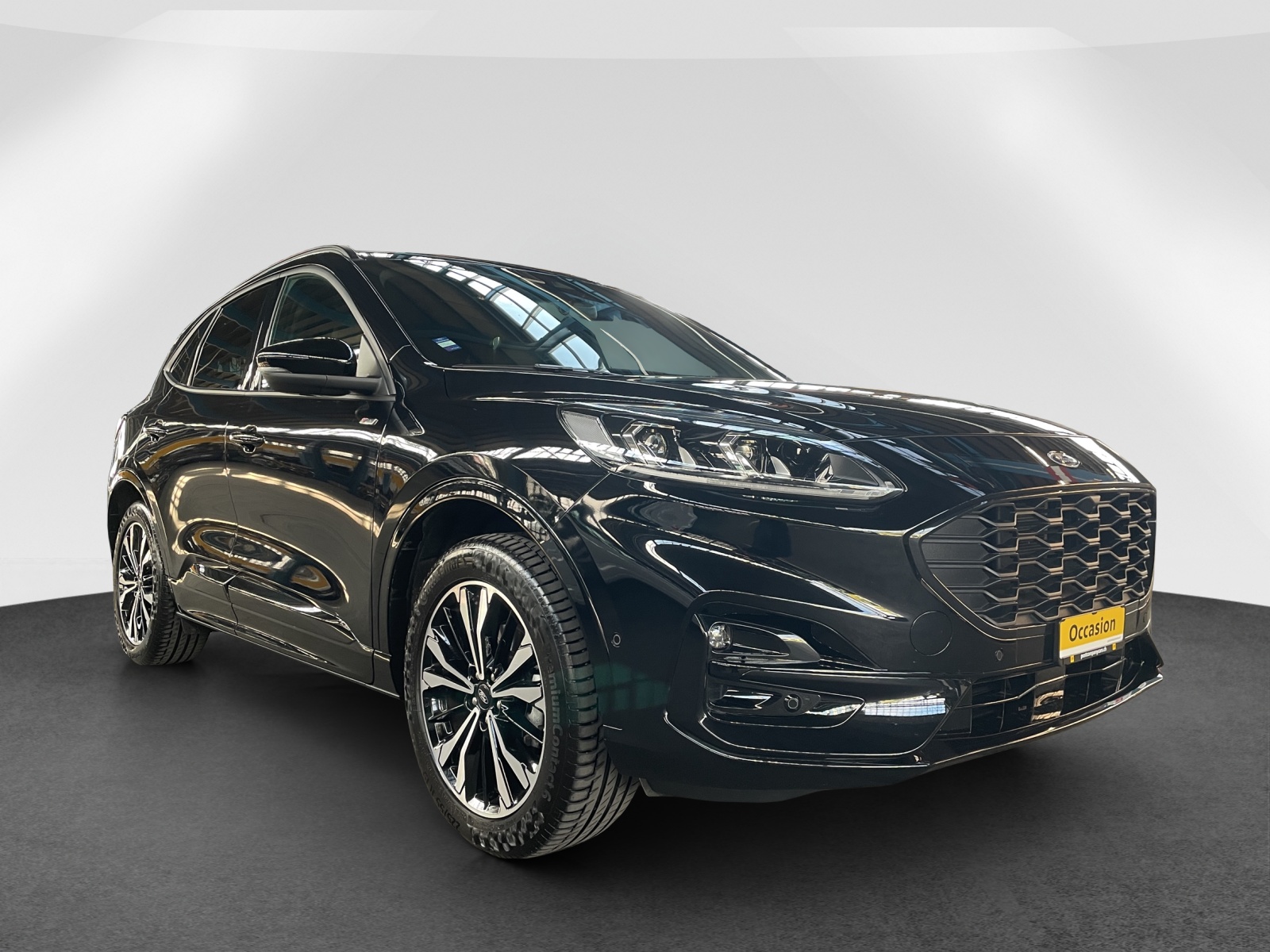 FORD Kuga 2.5 Hybrid ST-Line X 4x4