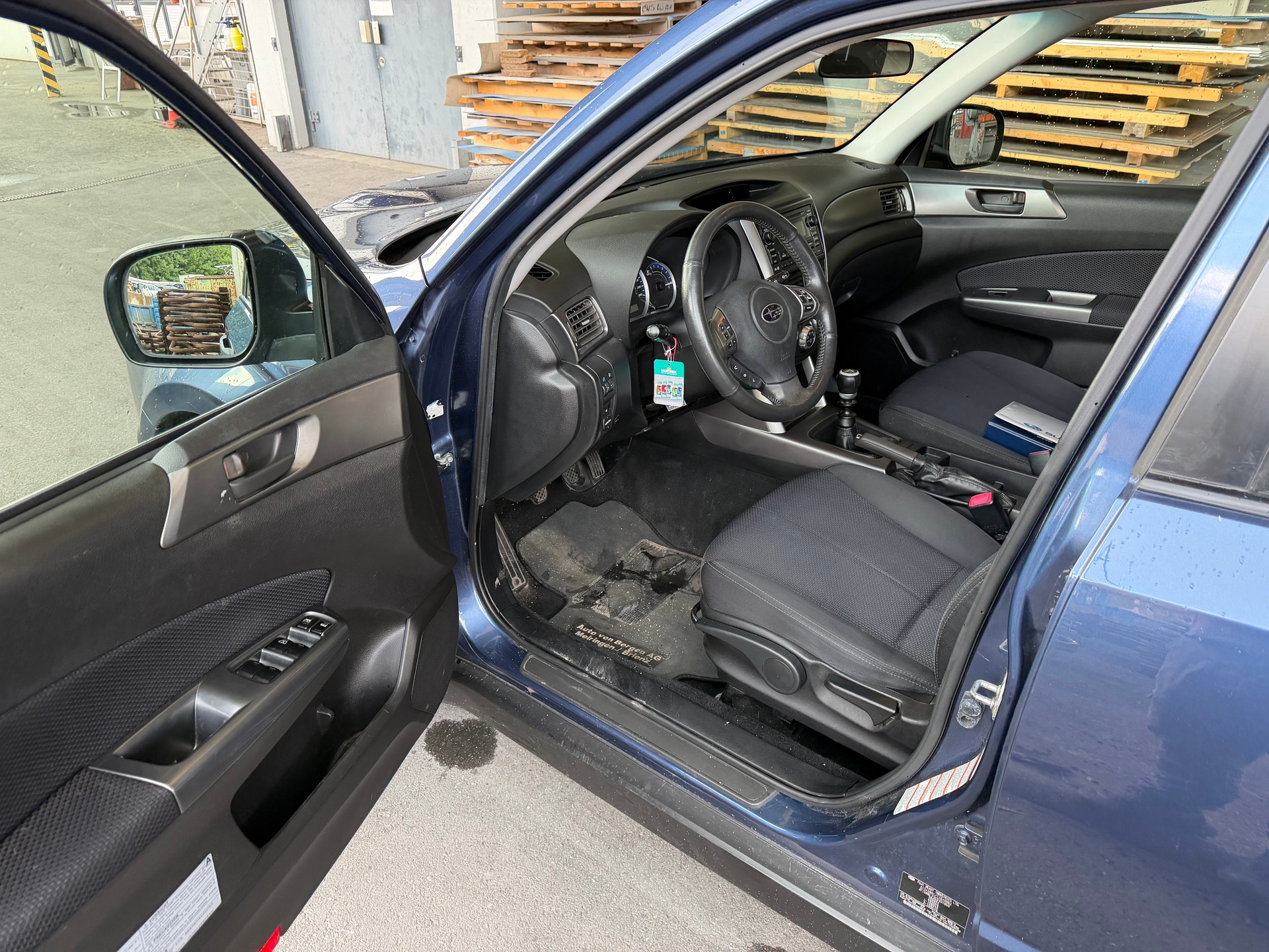 SUBARU Forester 2.0D X Swiss-image-5