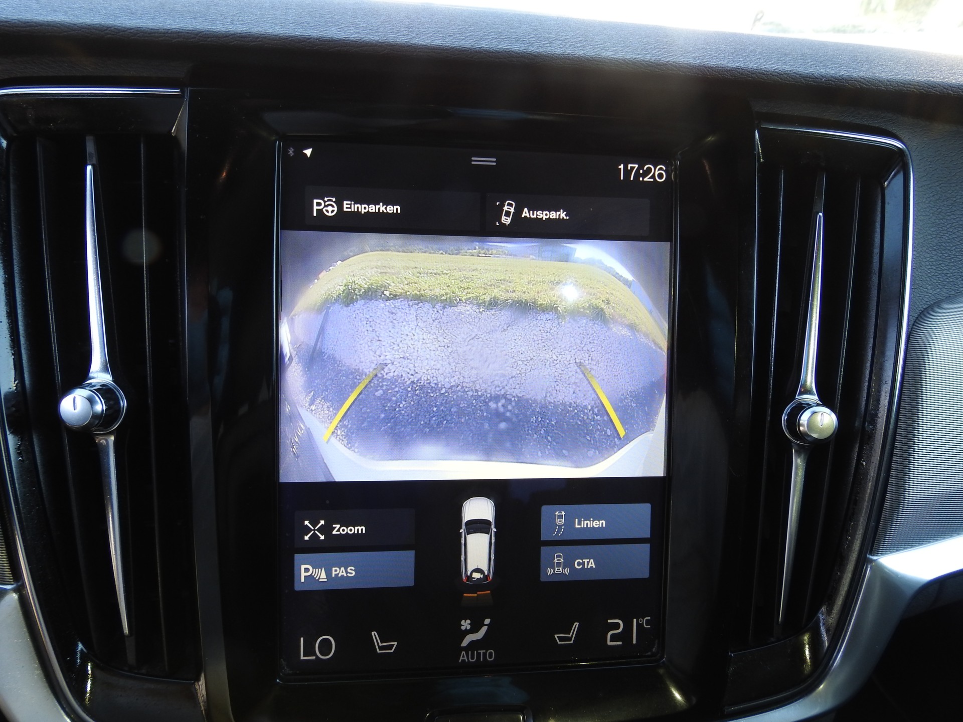 VOLVO V90 D5 AWD R-Design Geartronic Powerpulse-image-22
