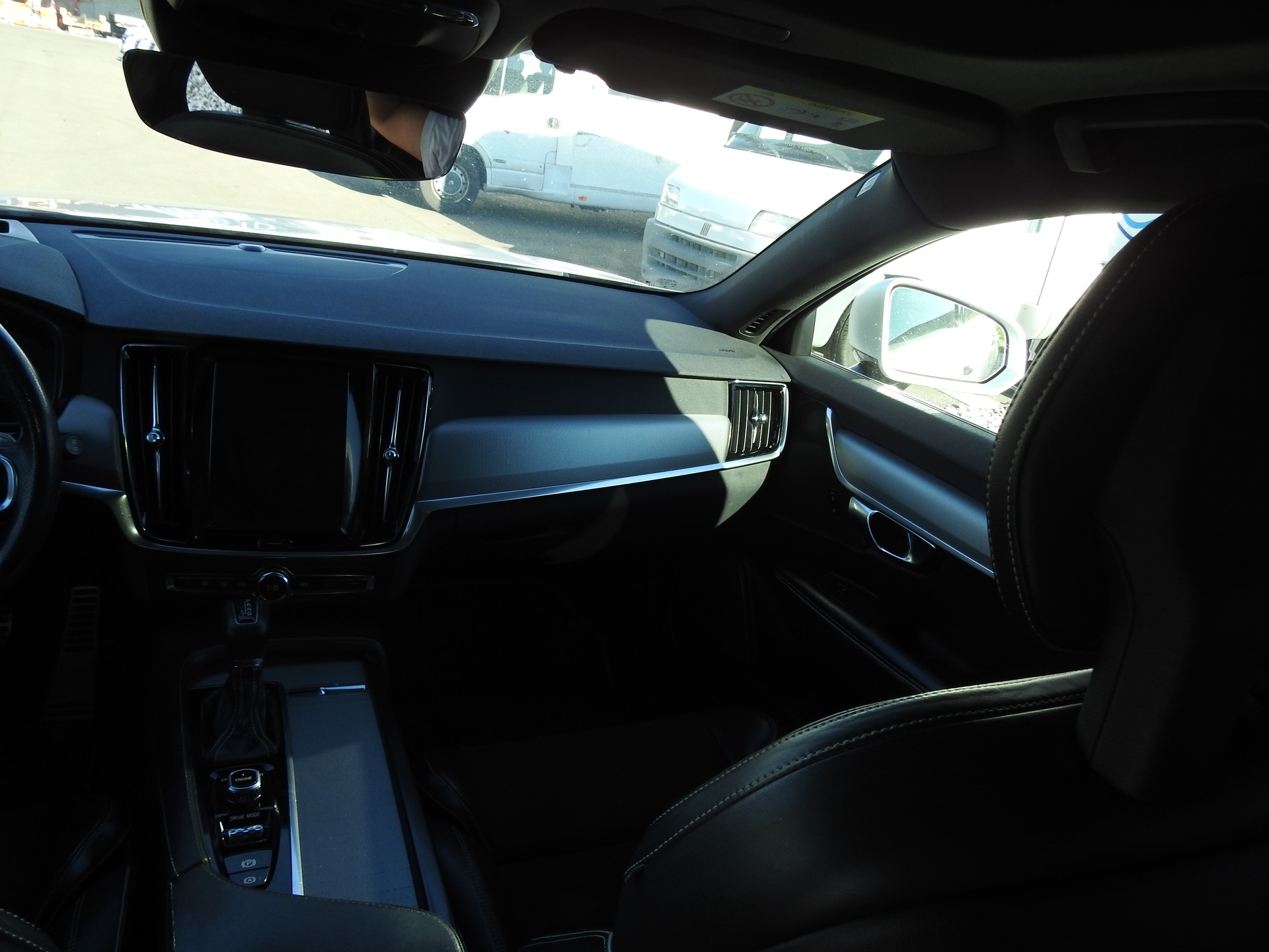 VOLVO V90 D5 AWD R-Design Geartronic Powerpulse-image-18