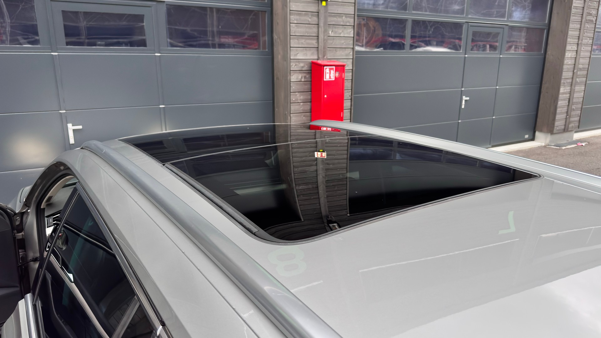 VW Passat Variant 2.0 TDI BMT High. DSG 4Motion-image-9