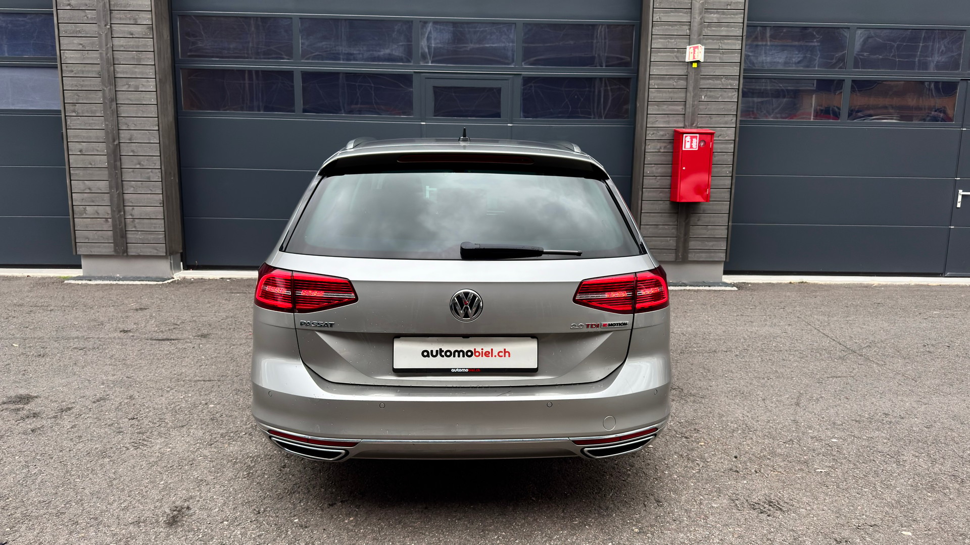 VW Passat Variant 2.0 TDI BMT High. DSG 4Motion-image-4