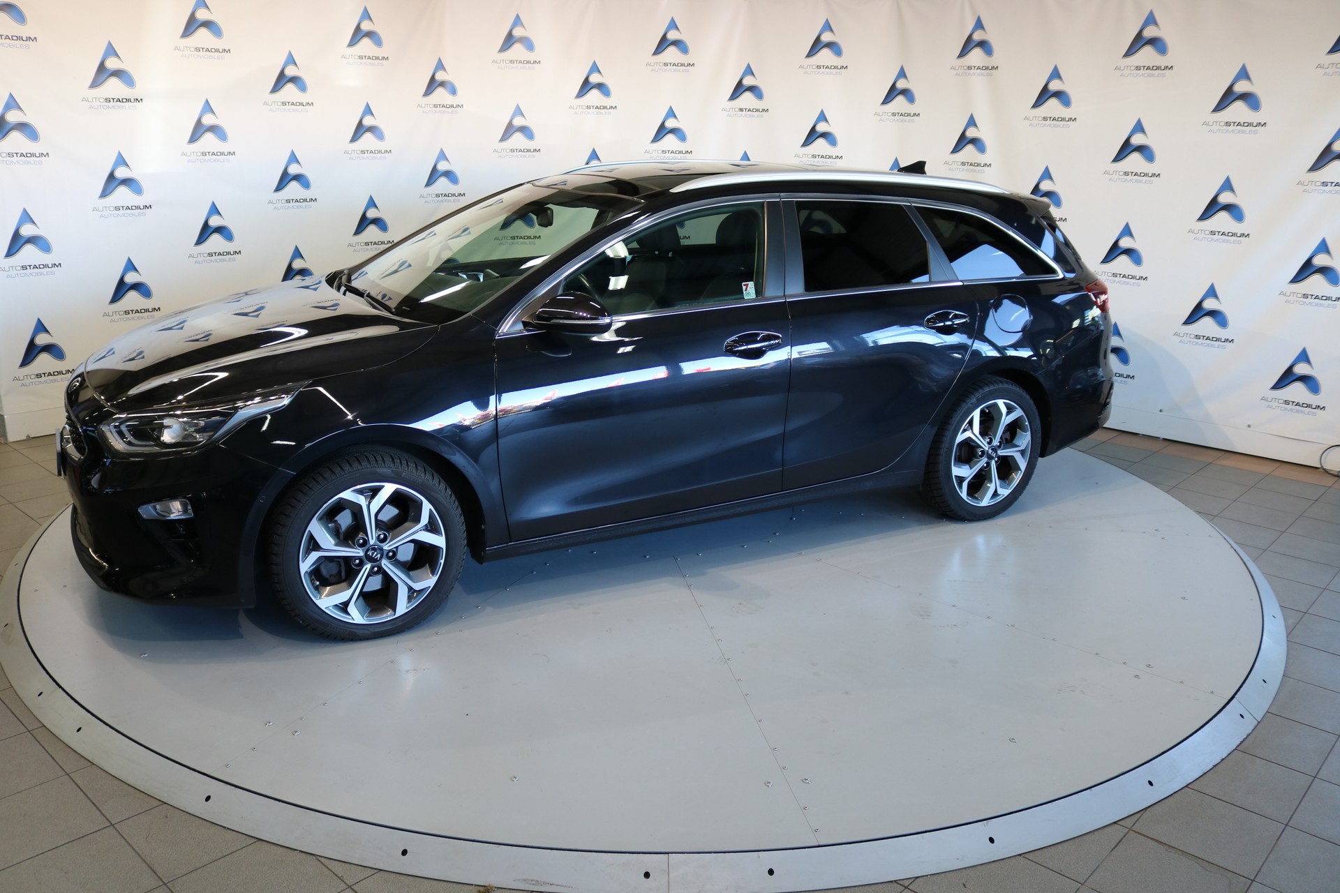 KIA Ceed Sportswagon 1.4 T-GDi Style DCT-image-12