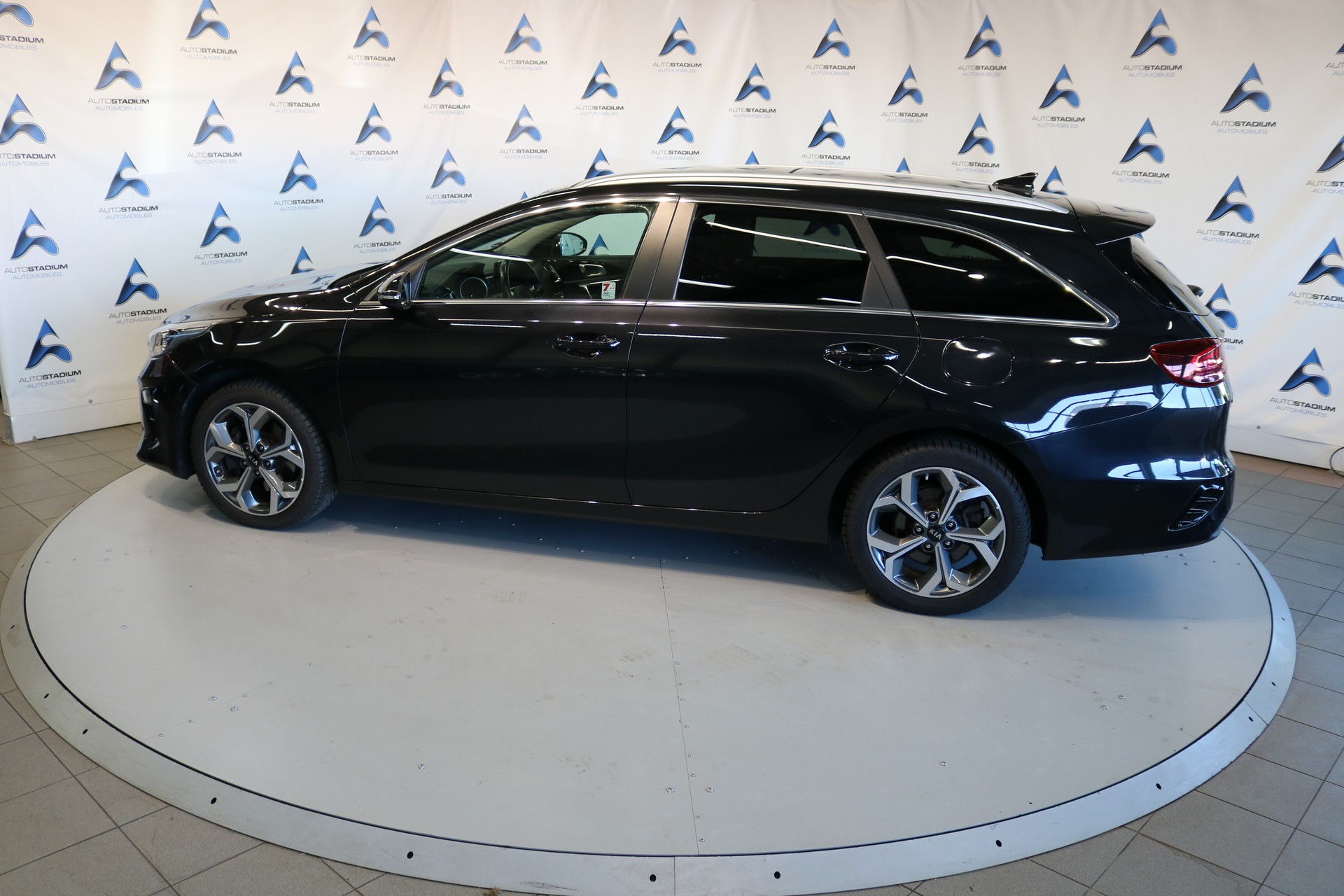 KIA Ceed Sportswagon 1.4 T-GDi Style DCT-image-15