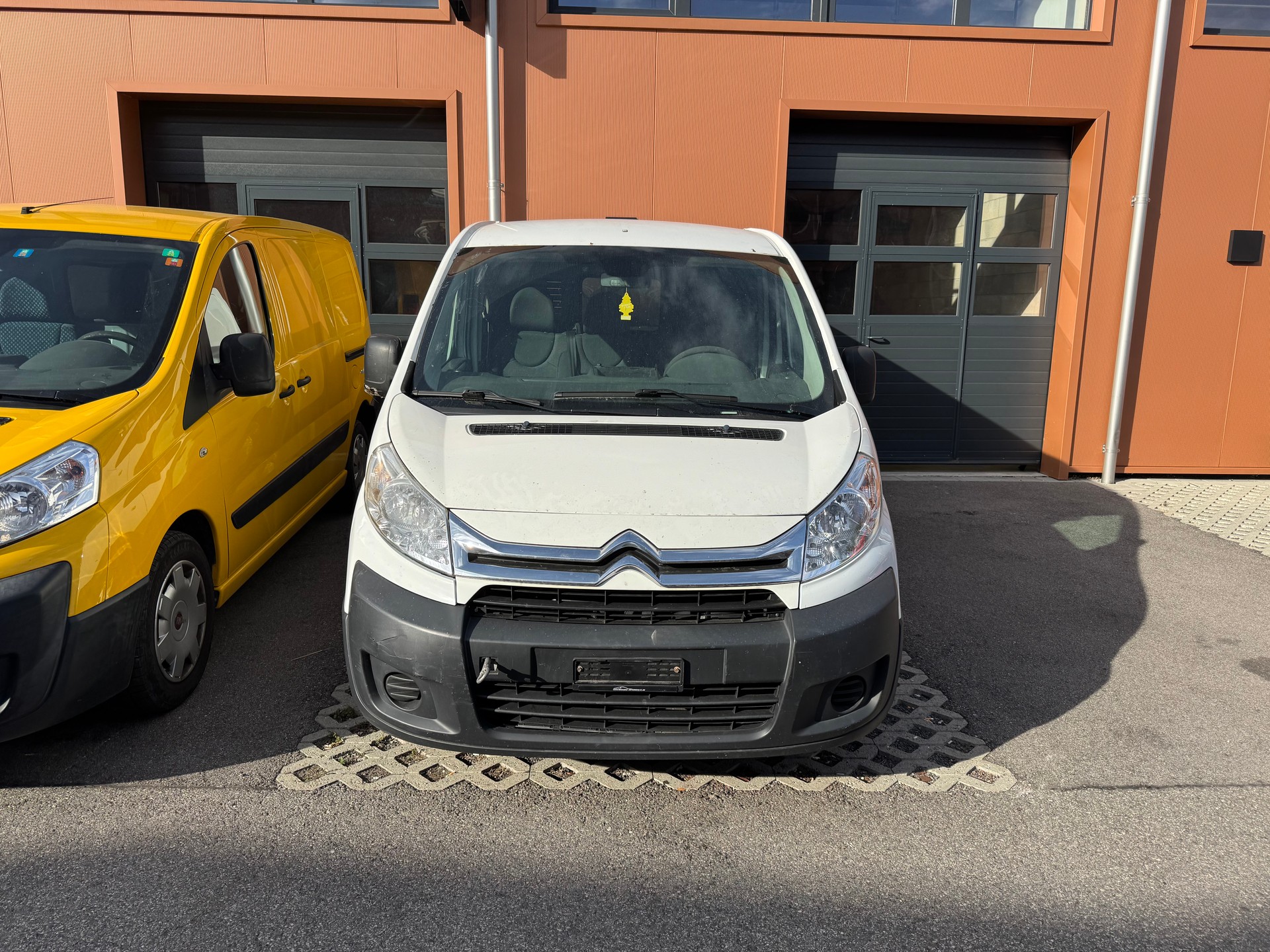 CITROEN Jumpy 2.0 HDi 12 L2H1-image-2