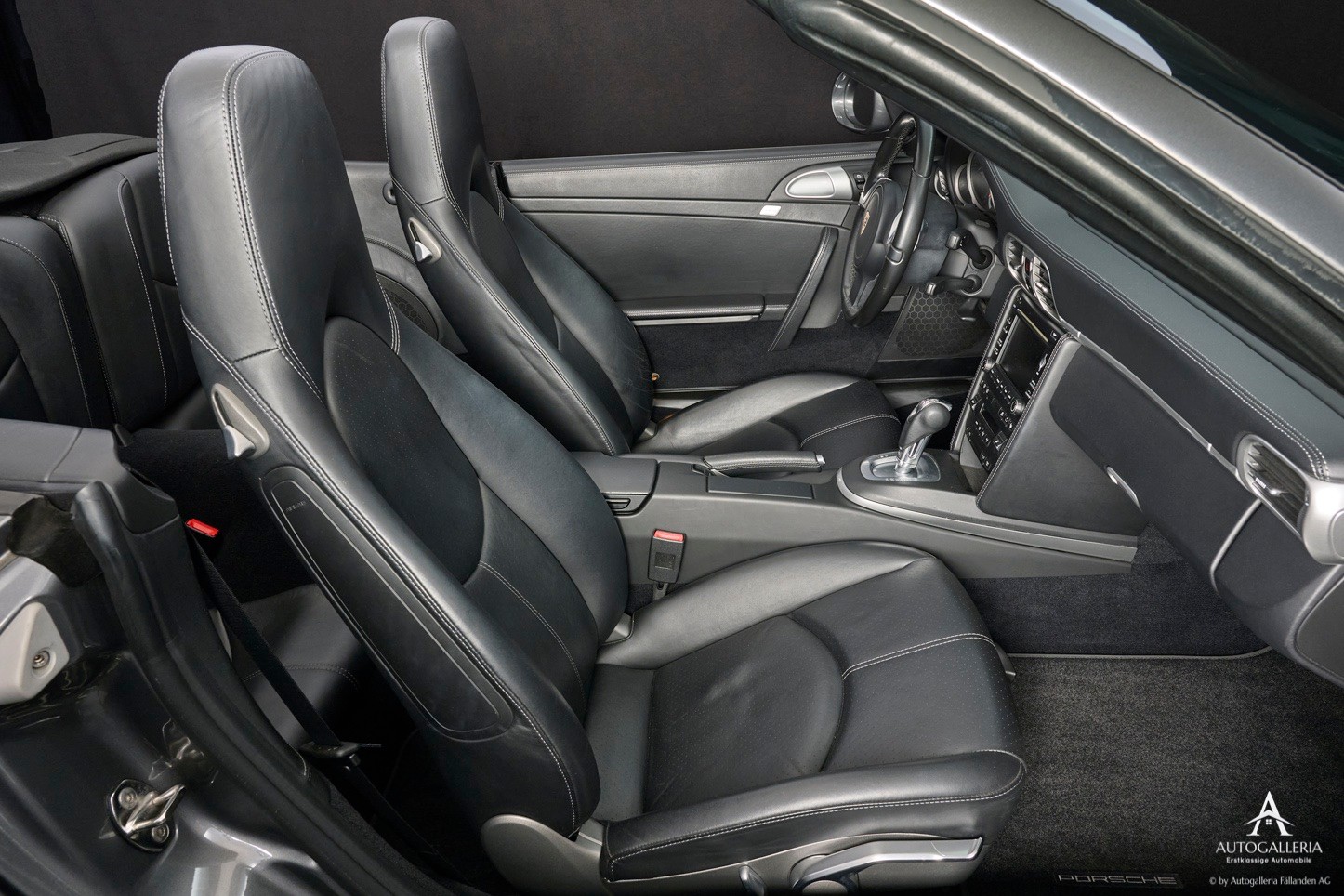 PORSCHE 911 Cabrio Carrera 4S PDK-image-10