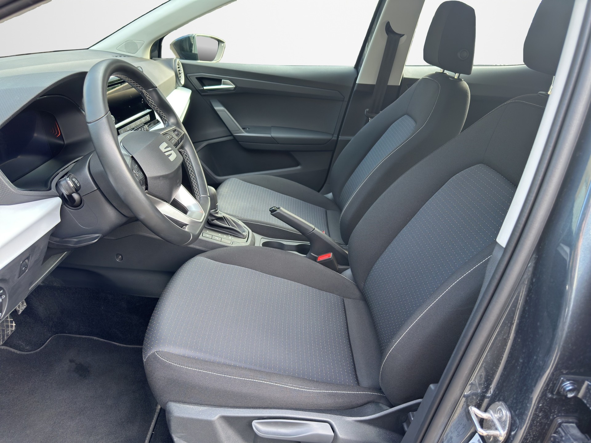 SEAT Ibiza 1.0 EcoTSI Move DSG-image-8