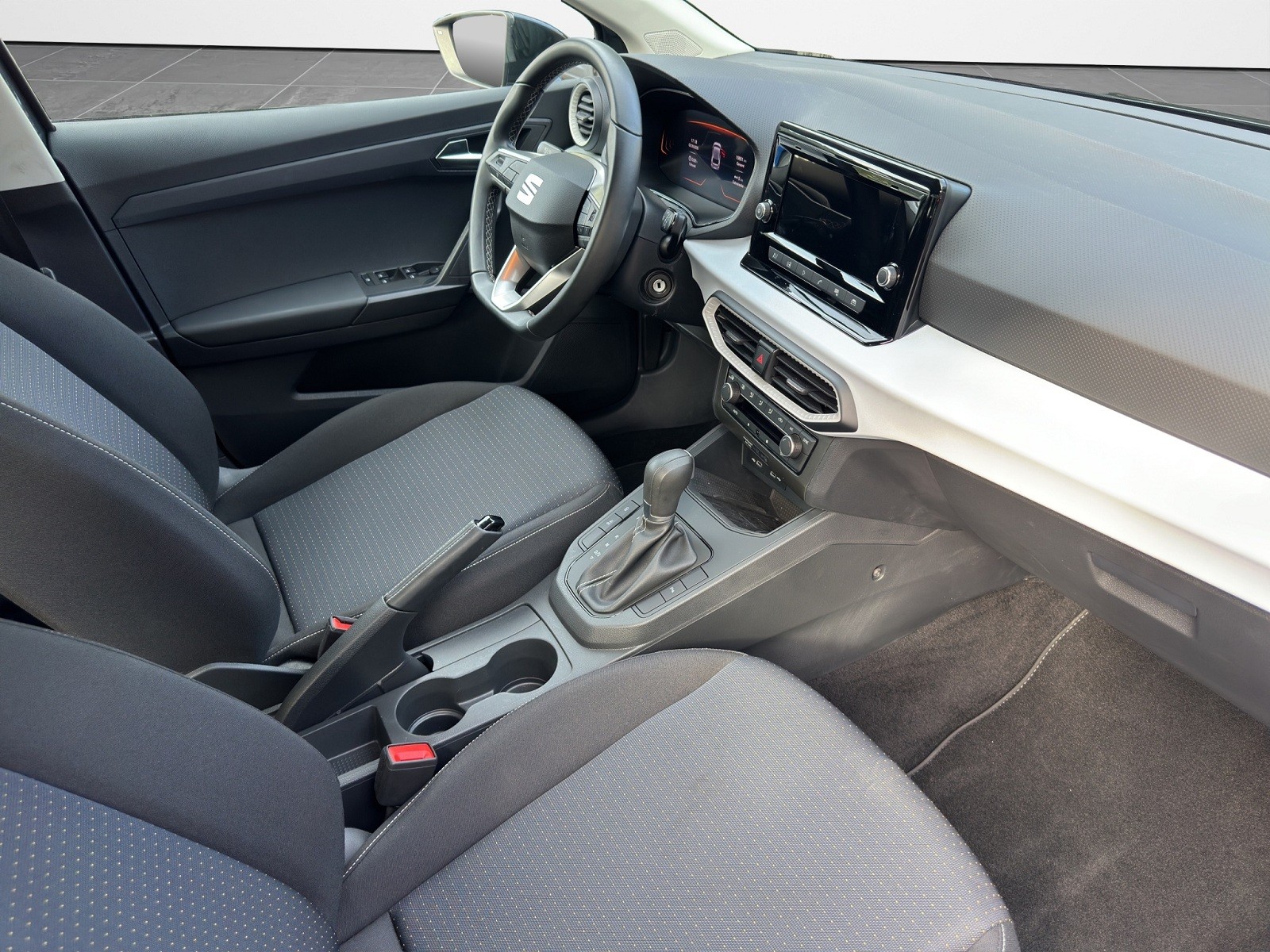 SEAT Ibiza 1.0 EcoTSI Move DSG-image-16