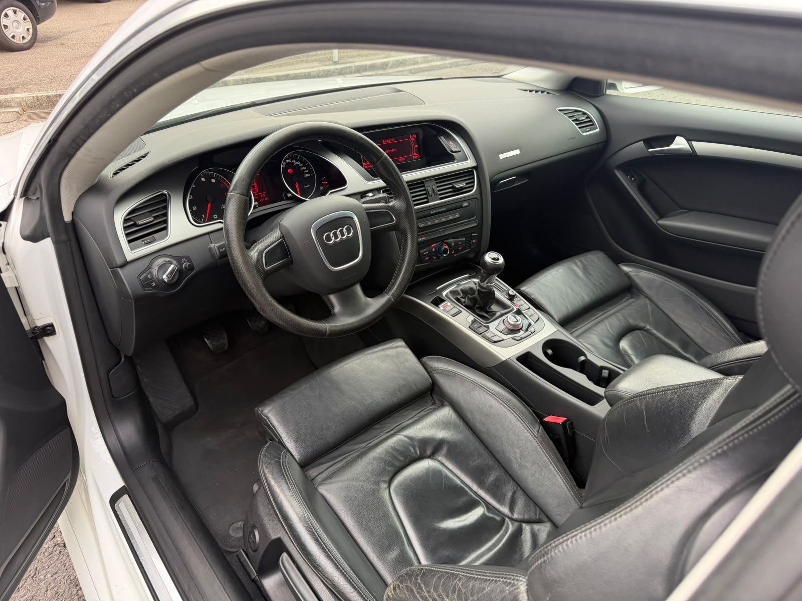 AUDI A5 Coupé 1.8 TFSI multitronic-image-5