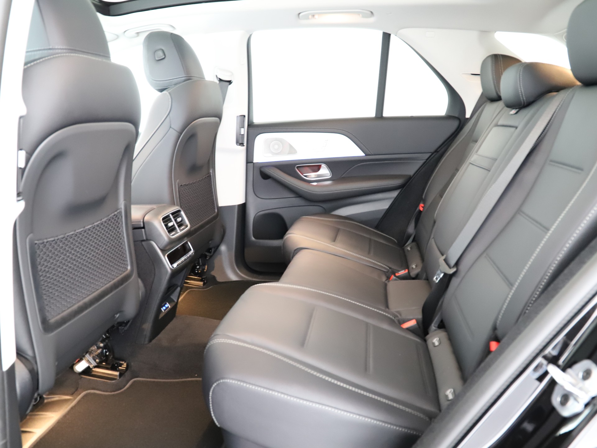 MERCEDES-BENZ GLE 450 d 4M 9G-Tronic-image-9
