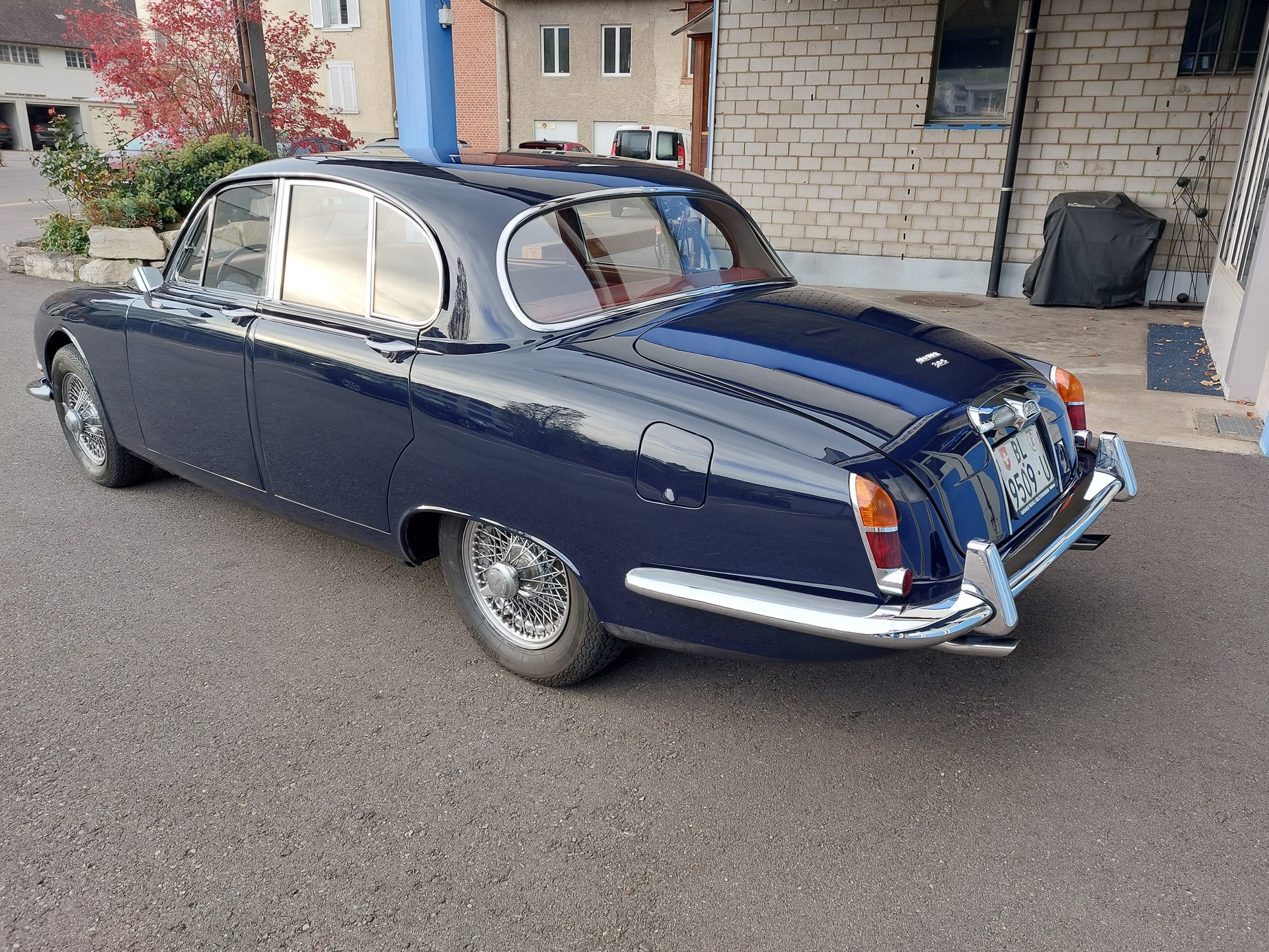 JAGUAR S-TYPE-image-4
