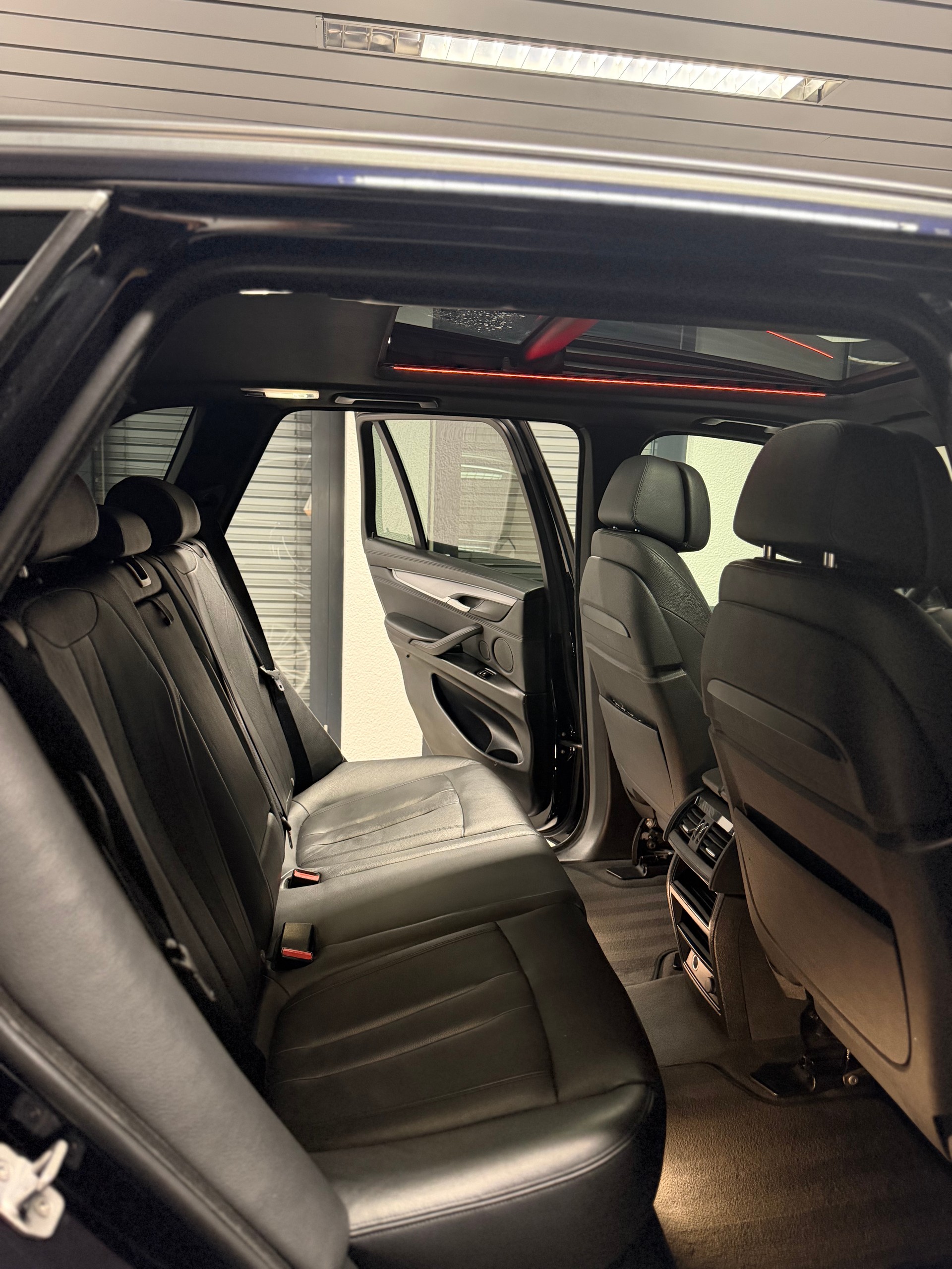 BMW X5 xDrive 40d Steptronic-image-10