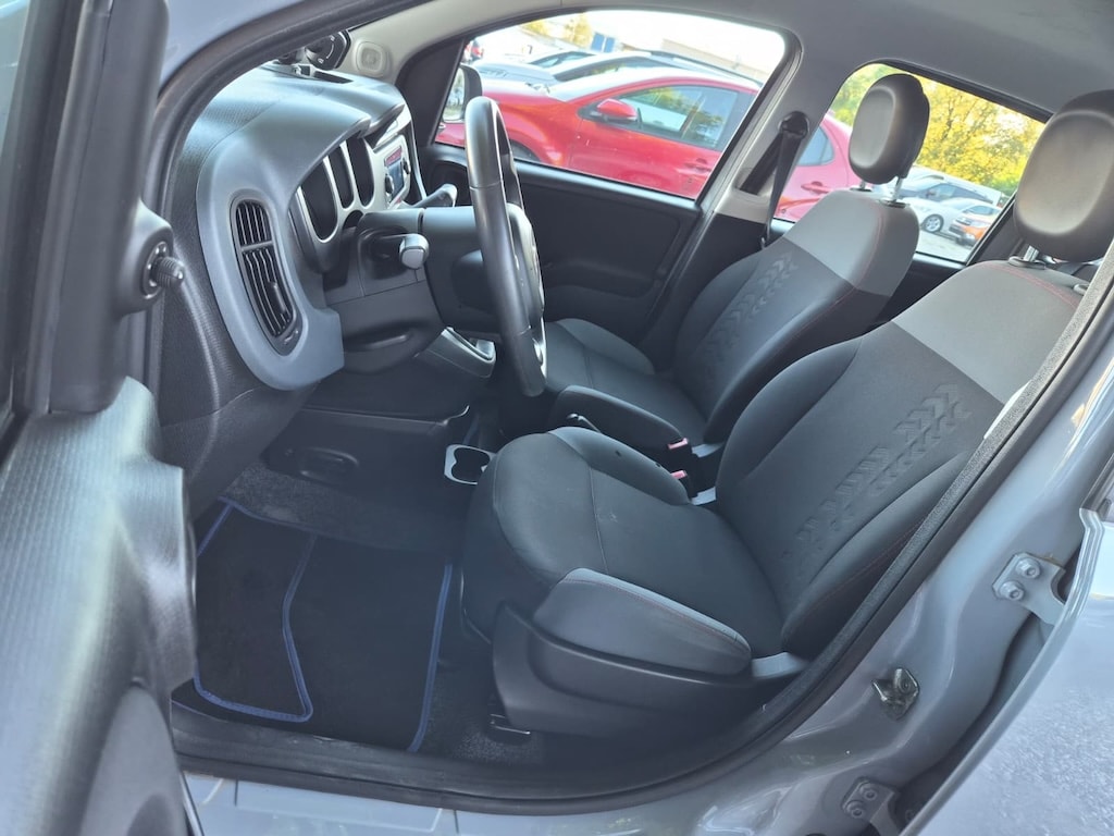 FIAT Panda 1.2 Lounge 5-Plätzer-image-7