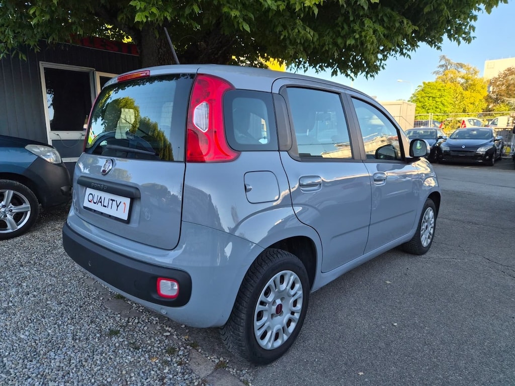 FIAT Panda 1.2 Lounge 5-Plätzer-image-5