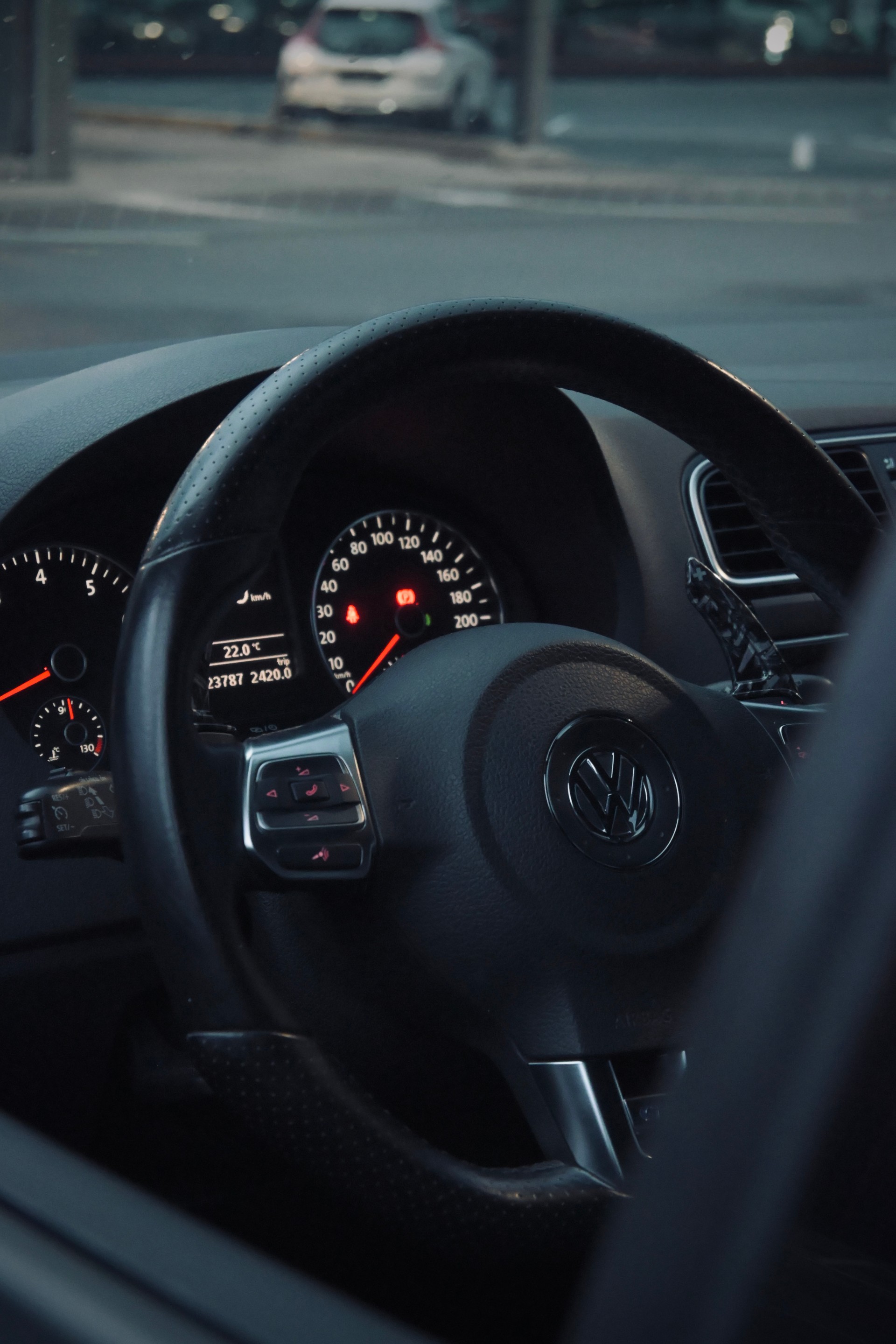 VW 1.4 TSI BlueGT DSG-image-2