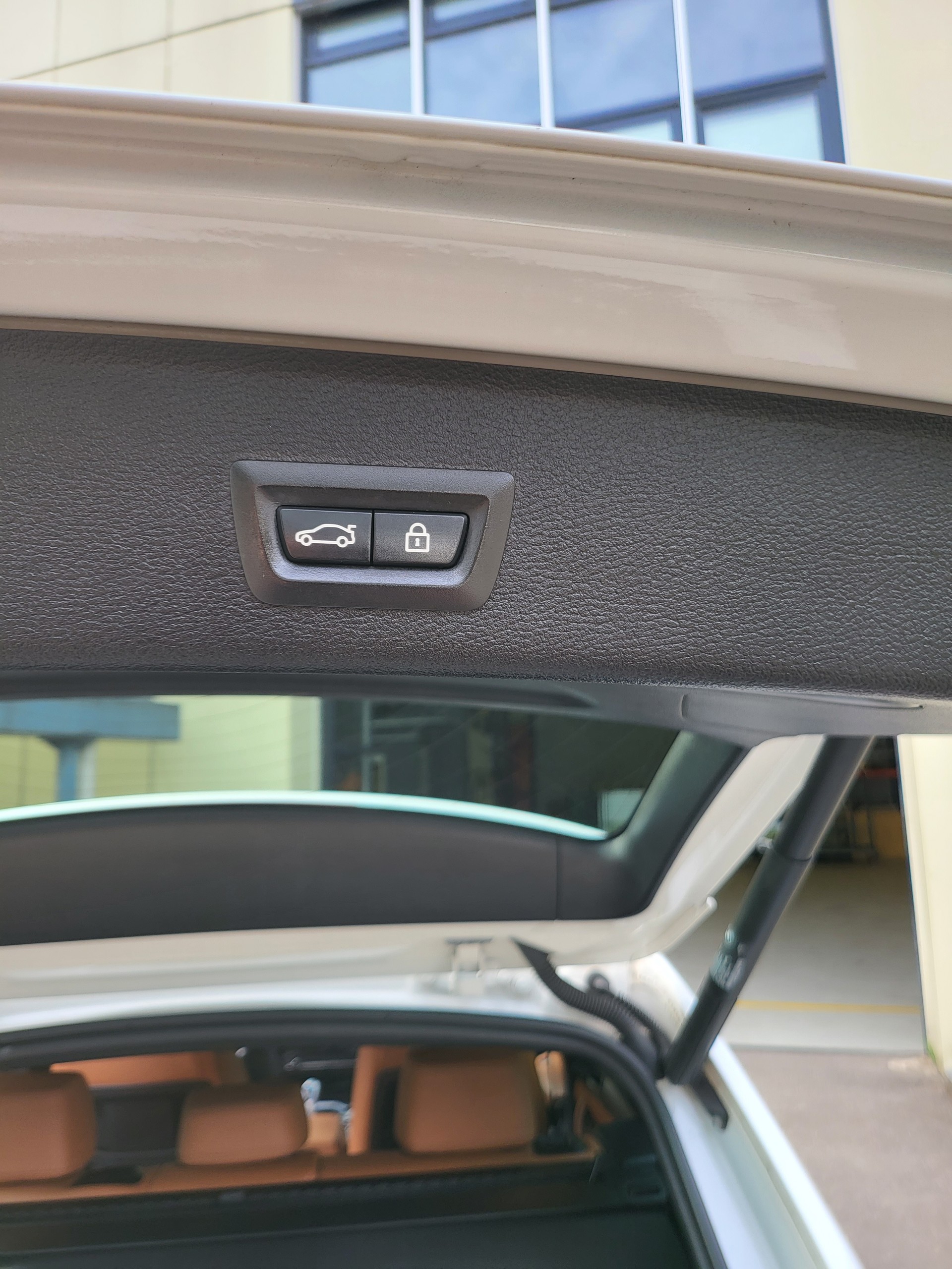 BMW X3 xDrive 20d M Sport Steptronic-image-10