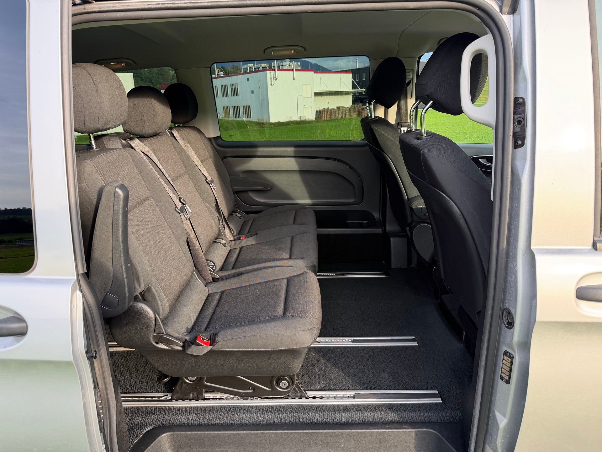 MERCEDES-BENZ Vito 116 CDI Lang Select Tourer 4Matic 9G-Tronic-image-10
