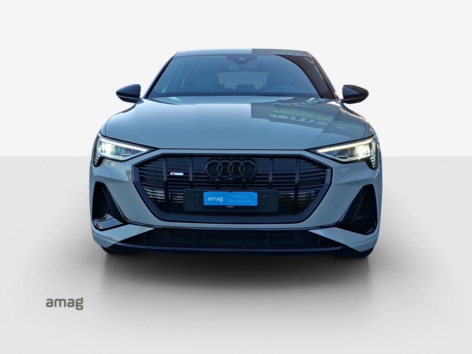 AUDI e-tron 55 Sportback S Line Black Edition quattro-image-7