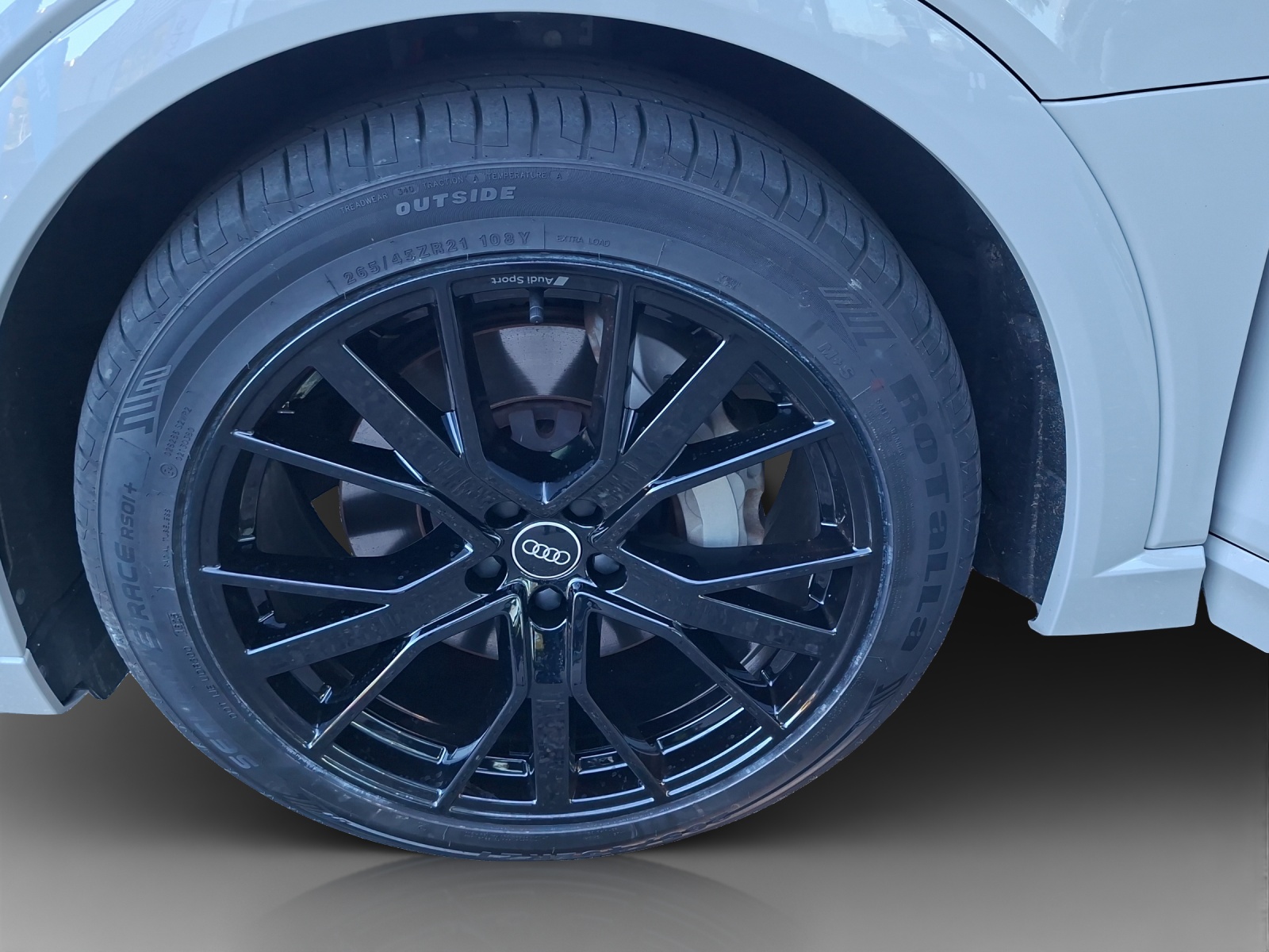 AUDI e-tron 55 Sportback S Line Black Edition quattro-image-14