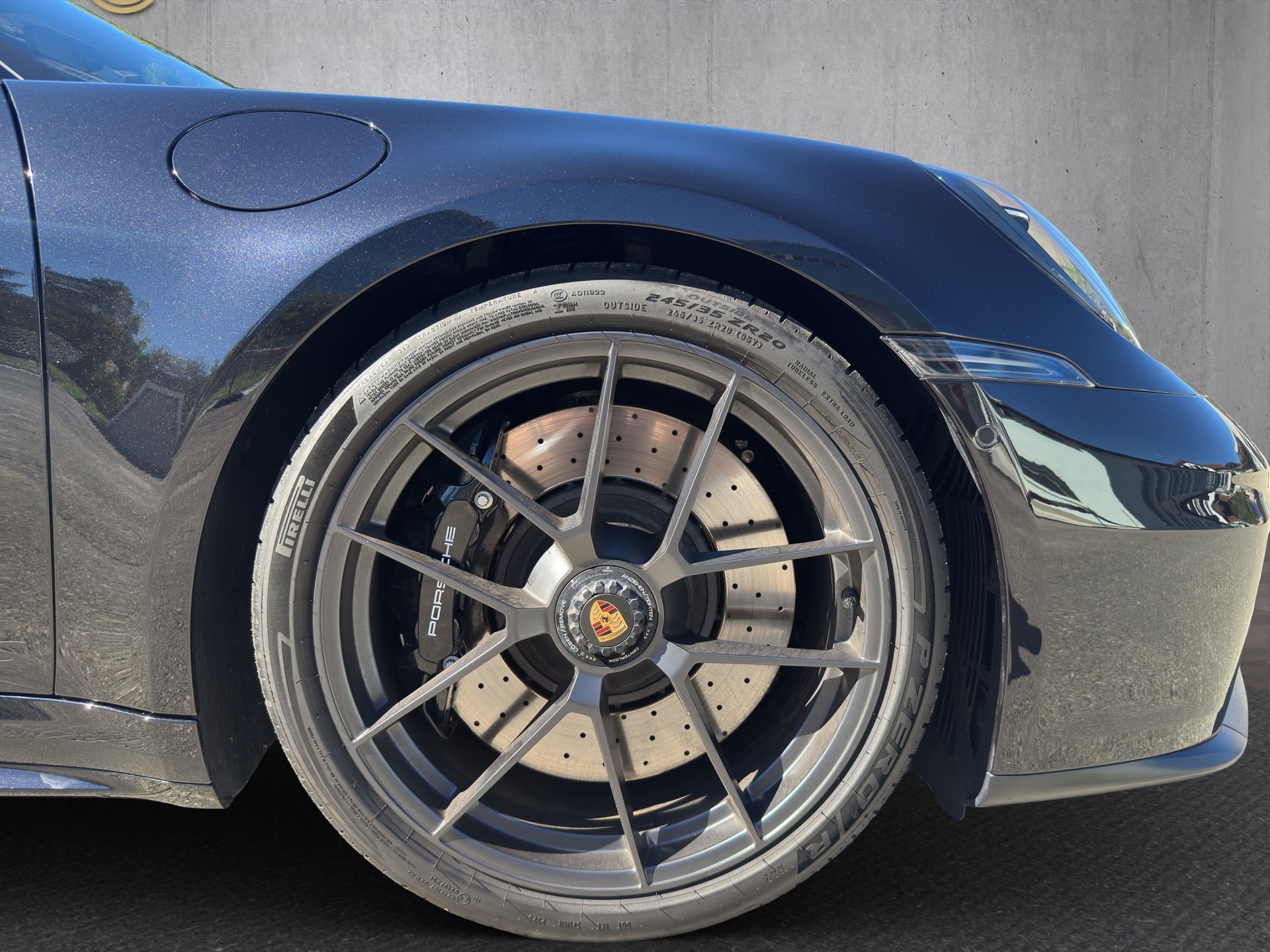 PORSCHE 911 Carrera 4 Cabriolet GTS PDK-image-25