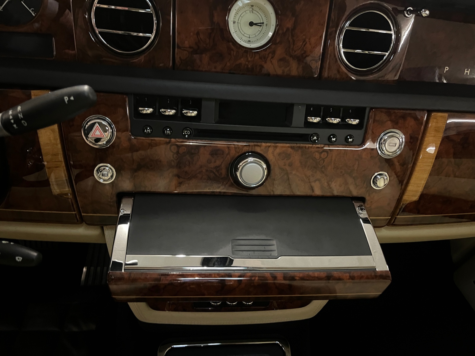 ROLLS-ROYCE Phantom 6.7 V12-image-13