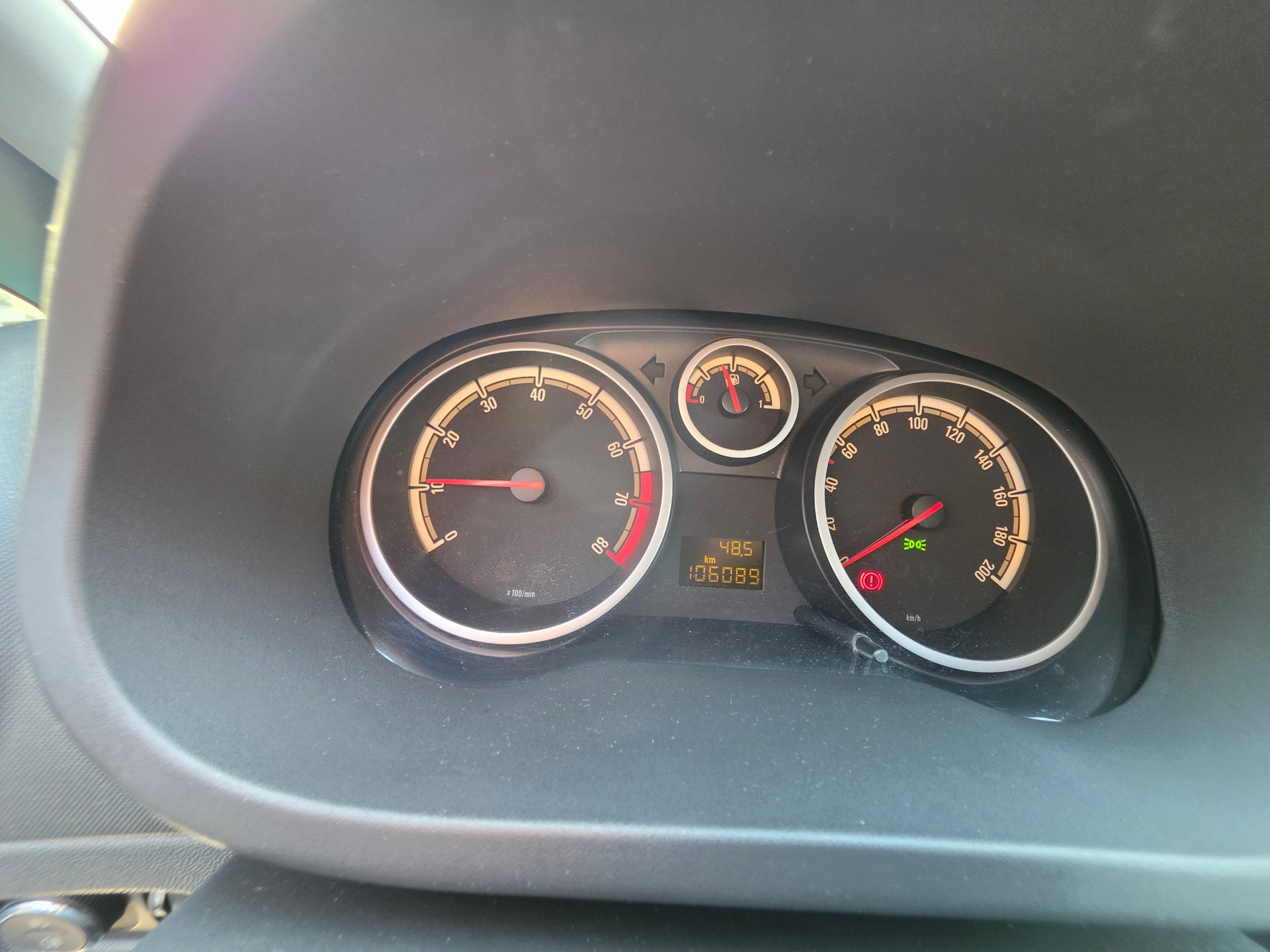OPEL Corsa 1.4 TP Color Beast-image-6