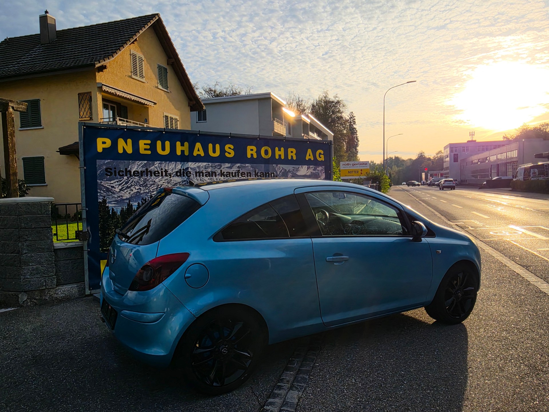OPEL Corsa 1.4 TP Color Beast-image-5
