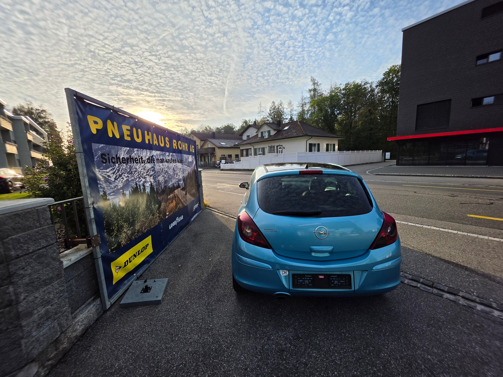OPEL Corsa 1.4 TP Color Beast-image-3