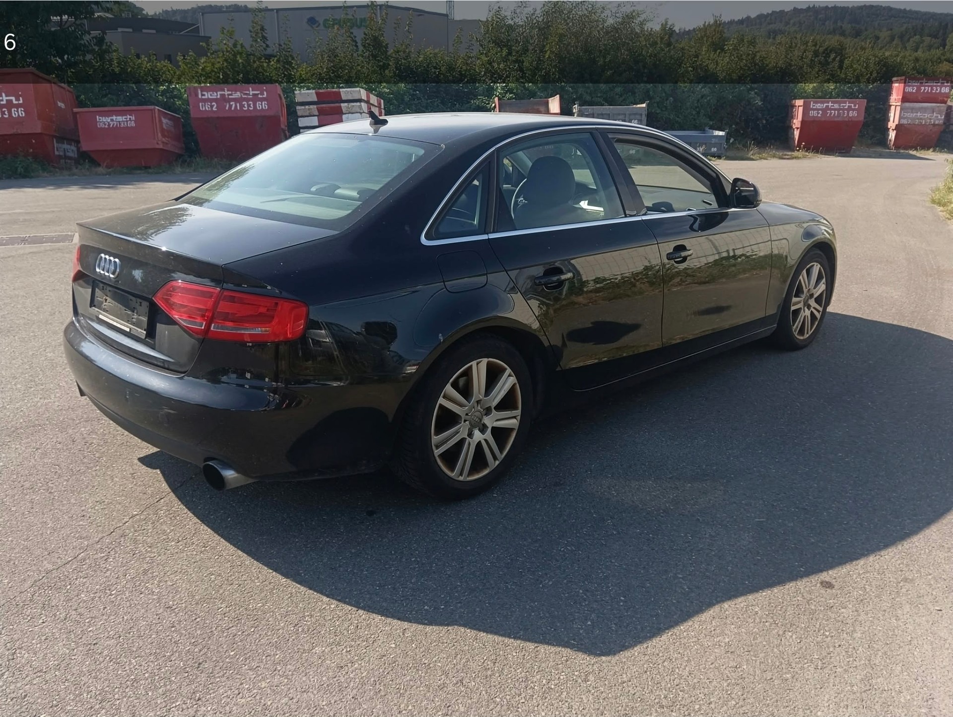 AUDI A4 Limousine 3.2 FSI quattro tiptronic-image-6