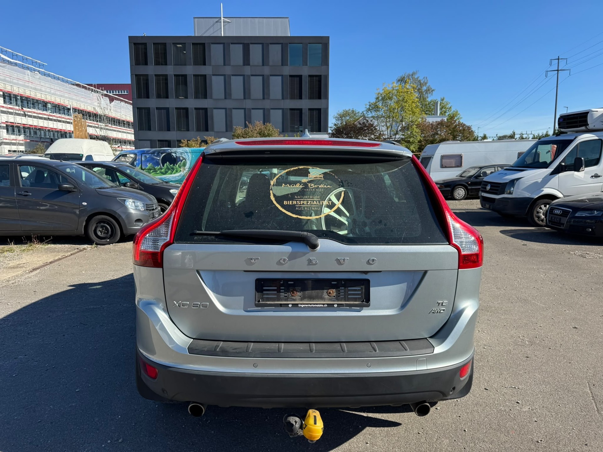 VOLVO XC60 T6 AWD Momentum Geartronic-image-8