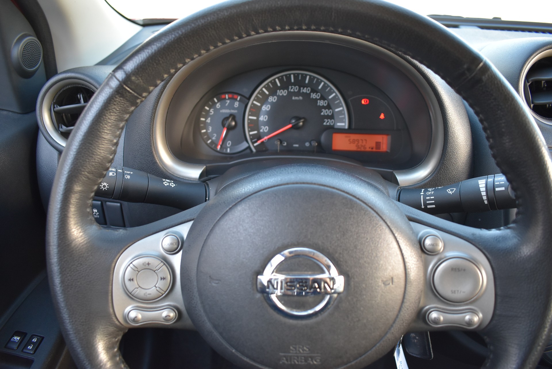 NISSAN Micra 1.2 acenta-image-9