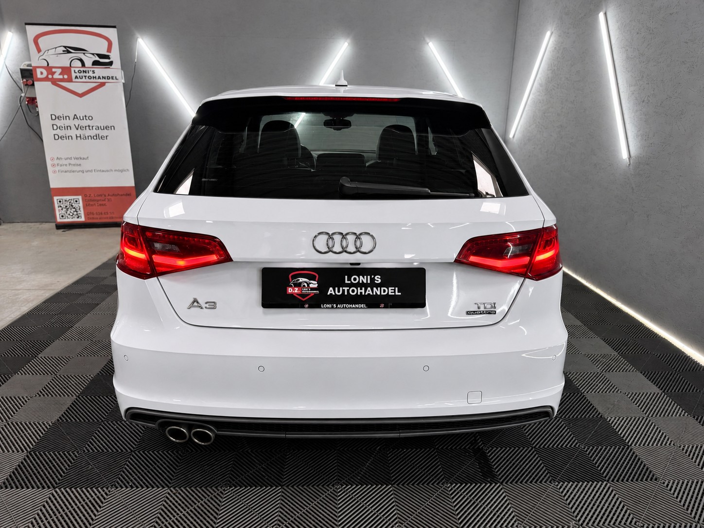 AUDI A3 Sportback 2.0 TDI Attraction quattro S-tronic-image-5