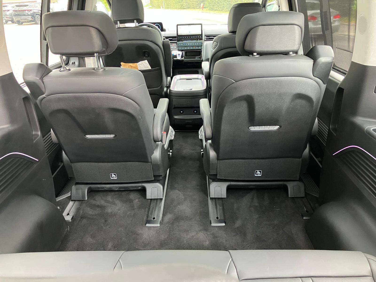 HYUNDAI Staria Premium 1.6 T-GDi HEV Vertex A-image-19