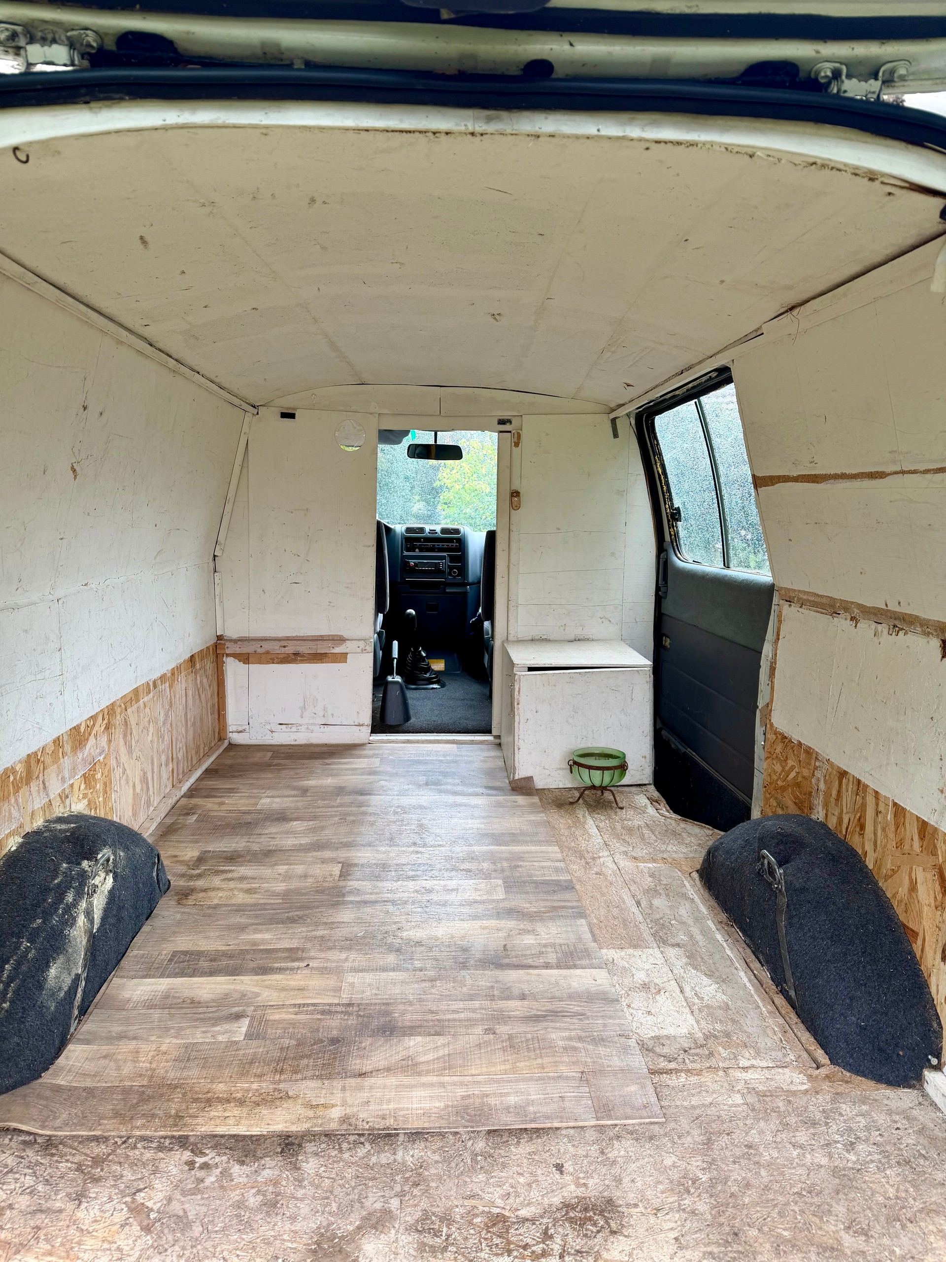 TOYOTA HI-ACE-image-5
