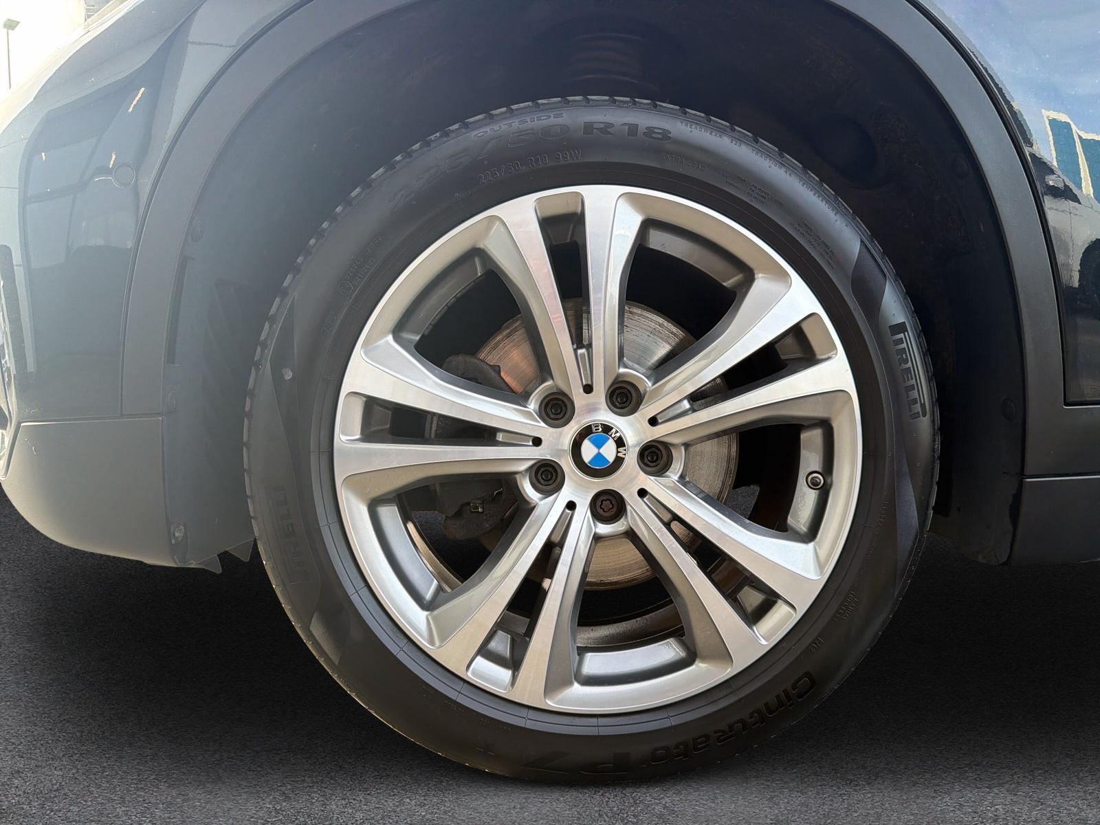 BMW X1 18d Sport Line xDrive F48 (CH) AHK-image-9