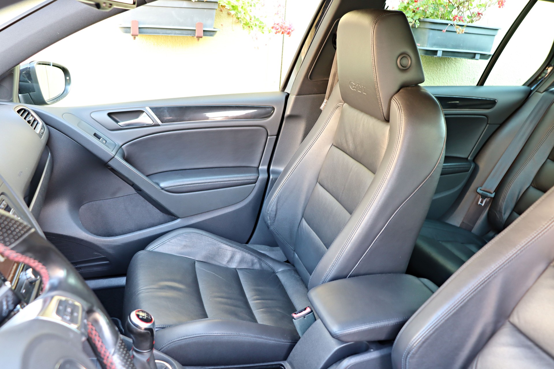 VW Golf 2.0 TSI GTI *MILLTEK*-image-11